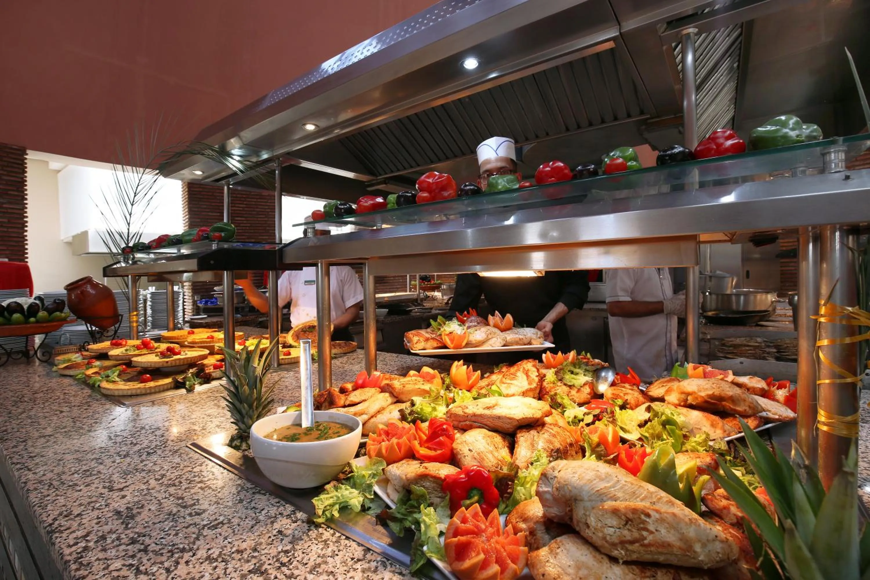 Lunch in Valeria Madina Club - All Inclusive