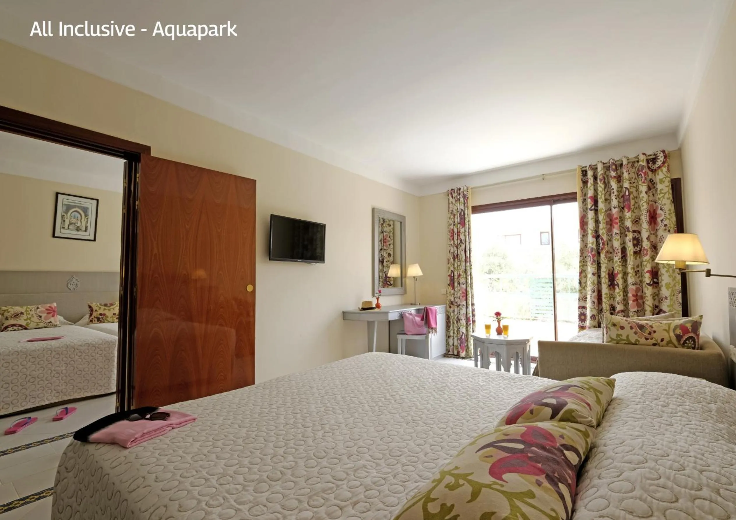 Bed in Valeria Madina Club - All Inclusive