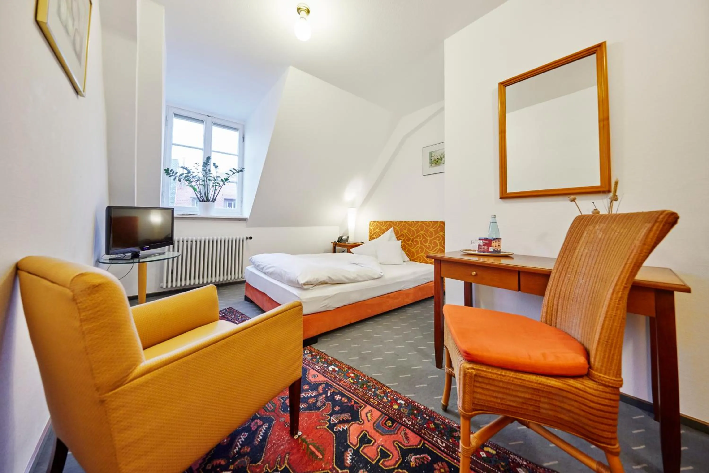 Photo of the whole room in Zum Roten Bären