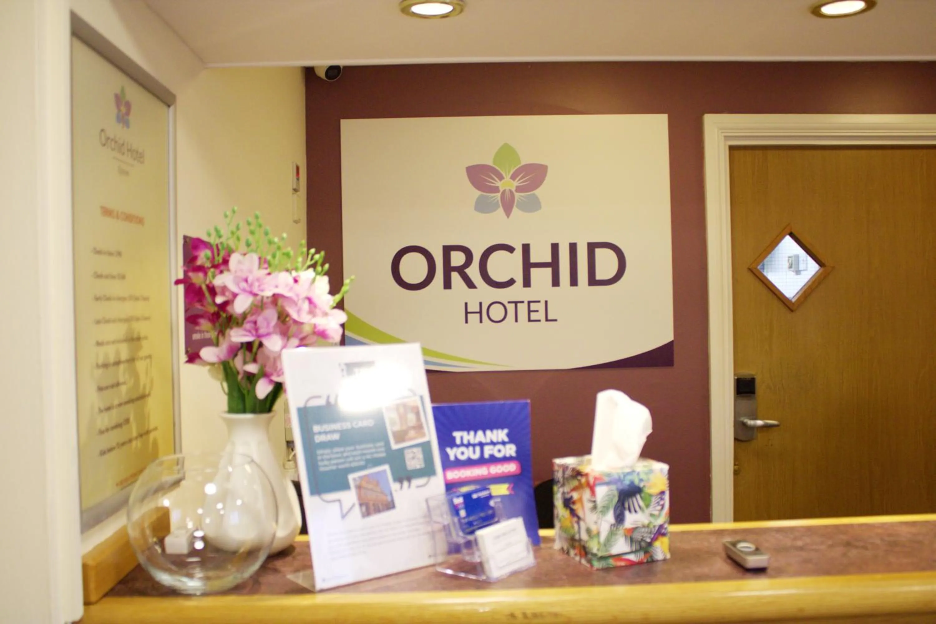 Lobby or reception in Orchid Epsom; Sure Hotel Collection by Best Western