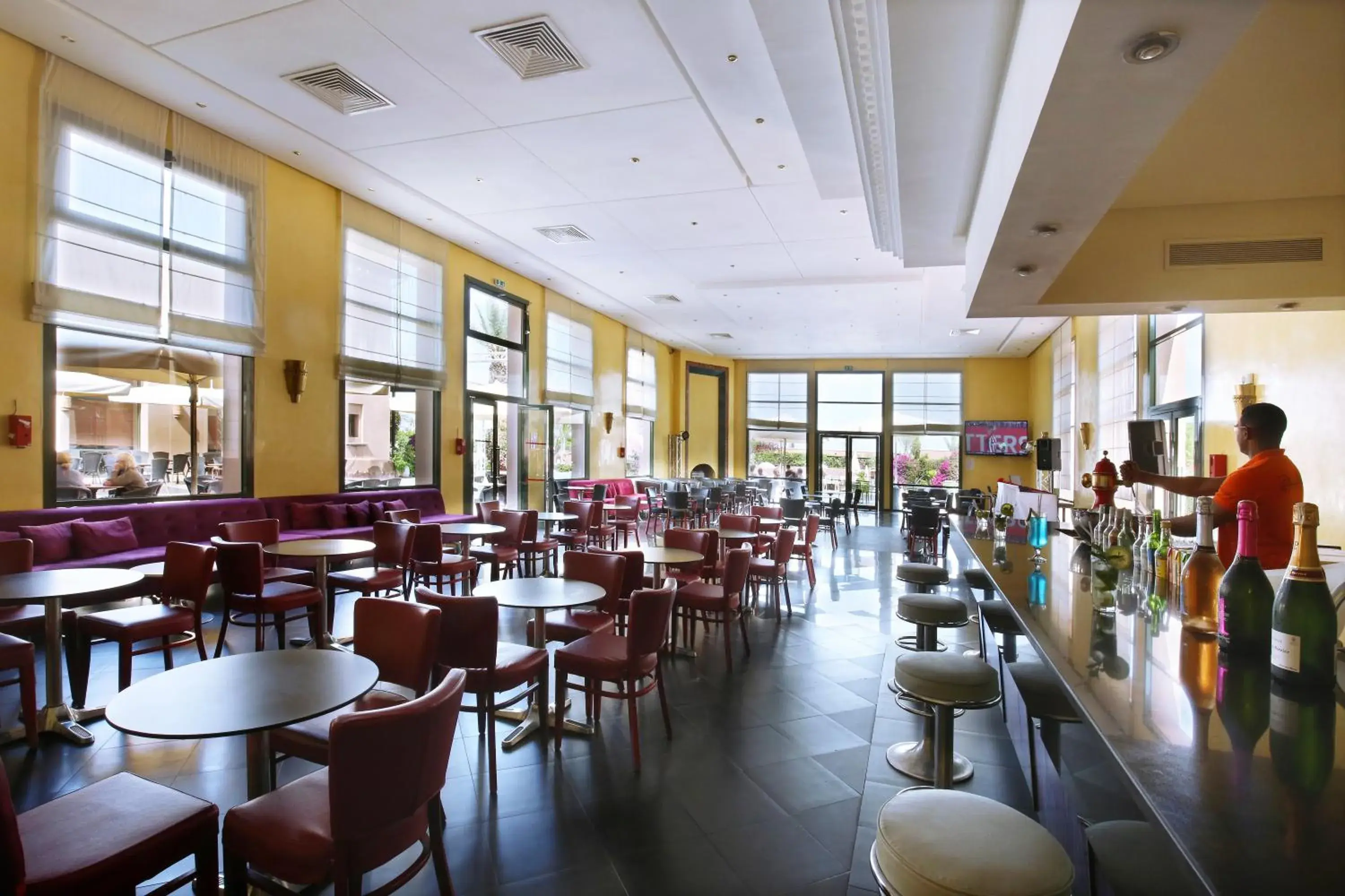 Lounge or bar in Valeria Dar Atlas All Inclusive Lounge or bar in Valeria Dar Atlas All Inclusive