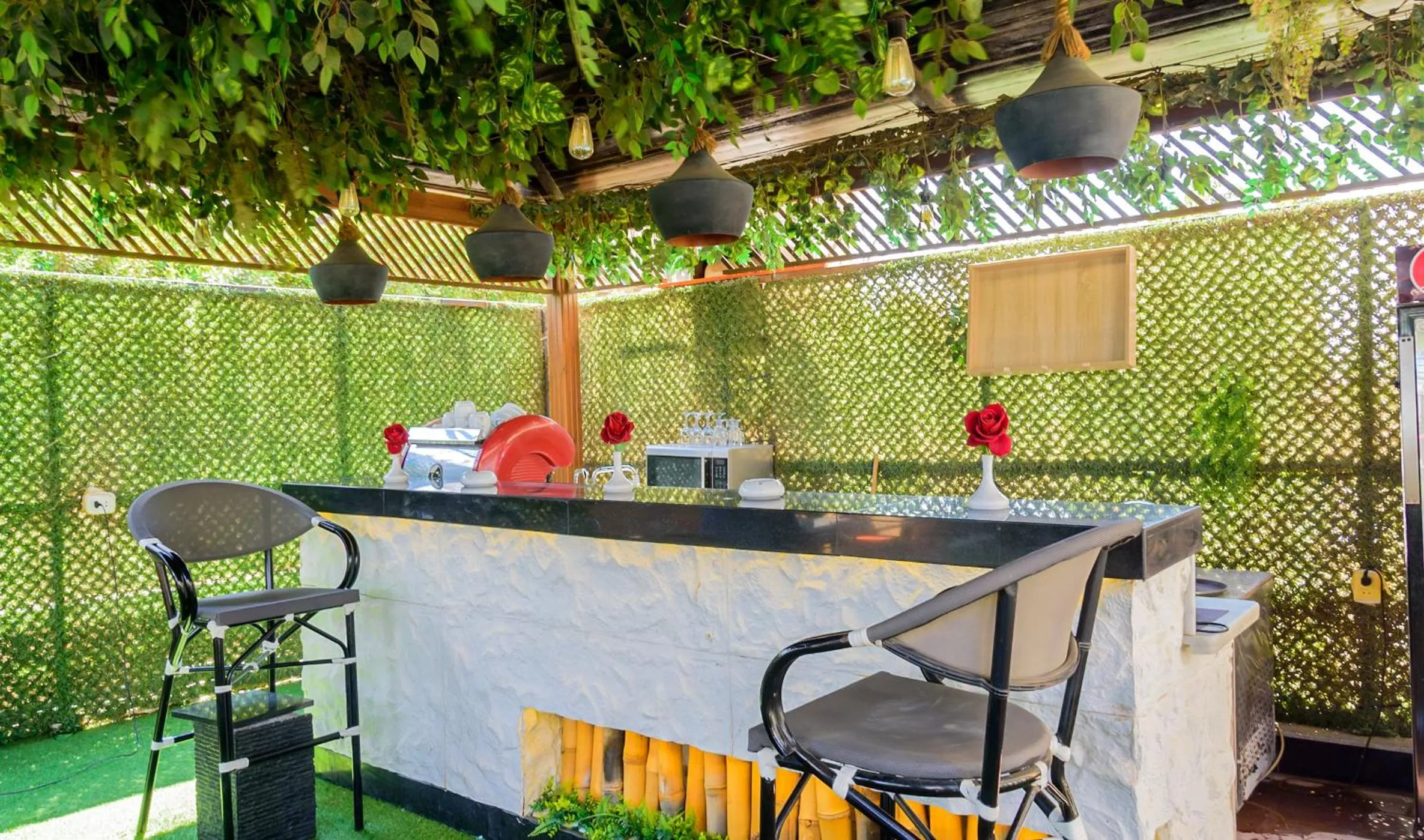 Lounge or bar in Royal Day