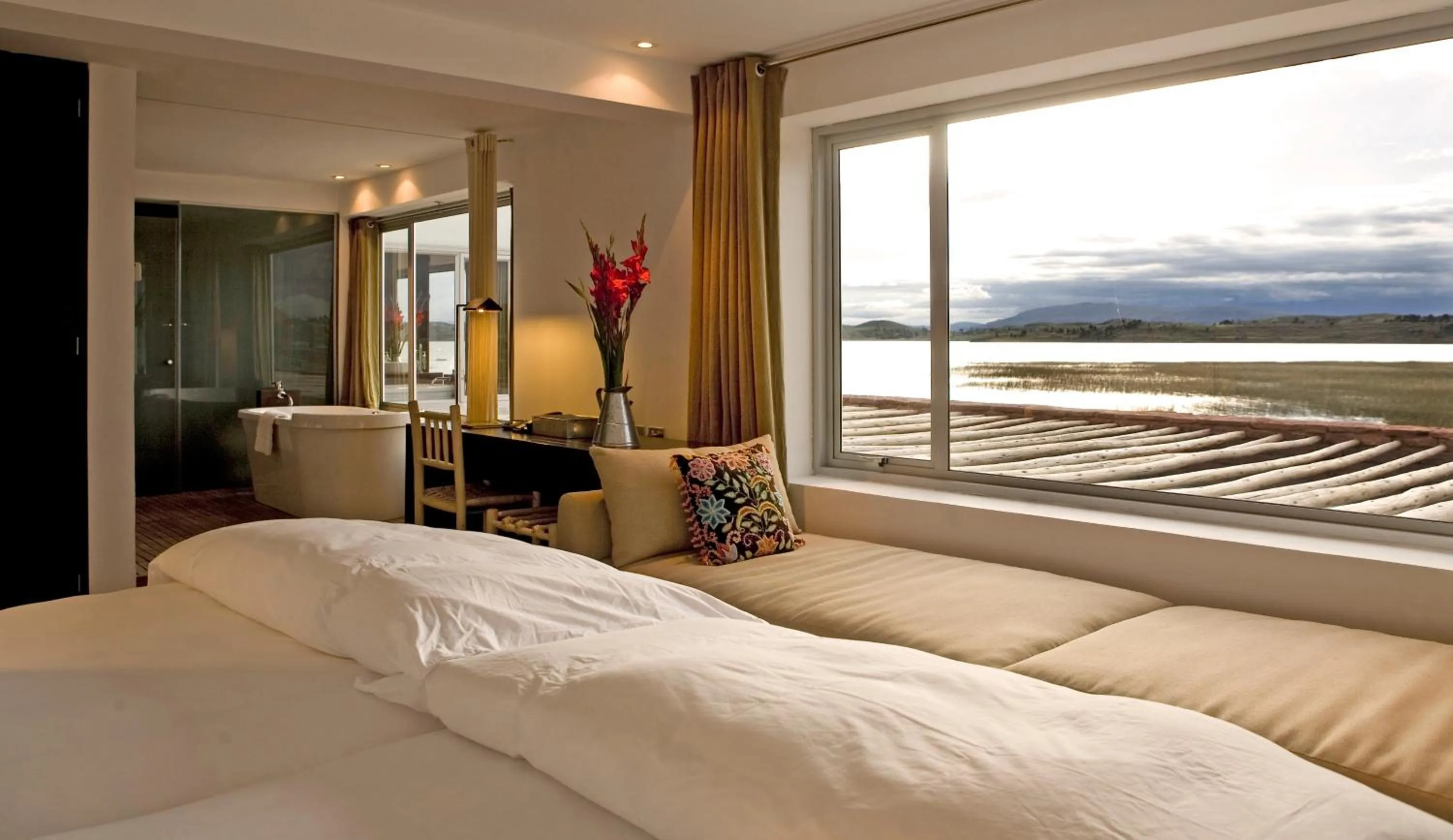 Bedroom, Bed in Titilaka by Andean