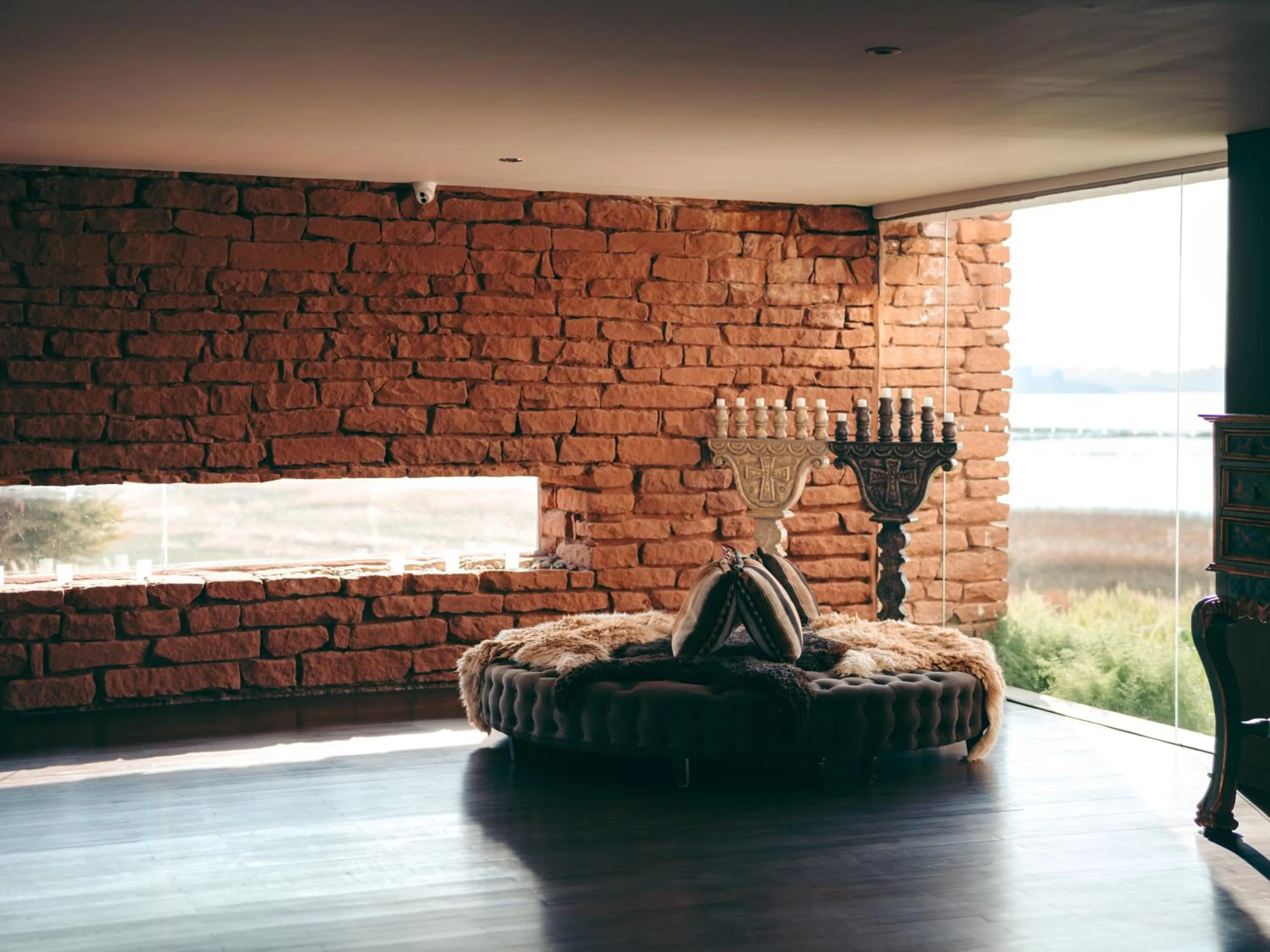 Property building in Titilaka by Andean