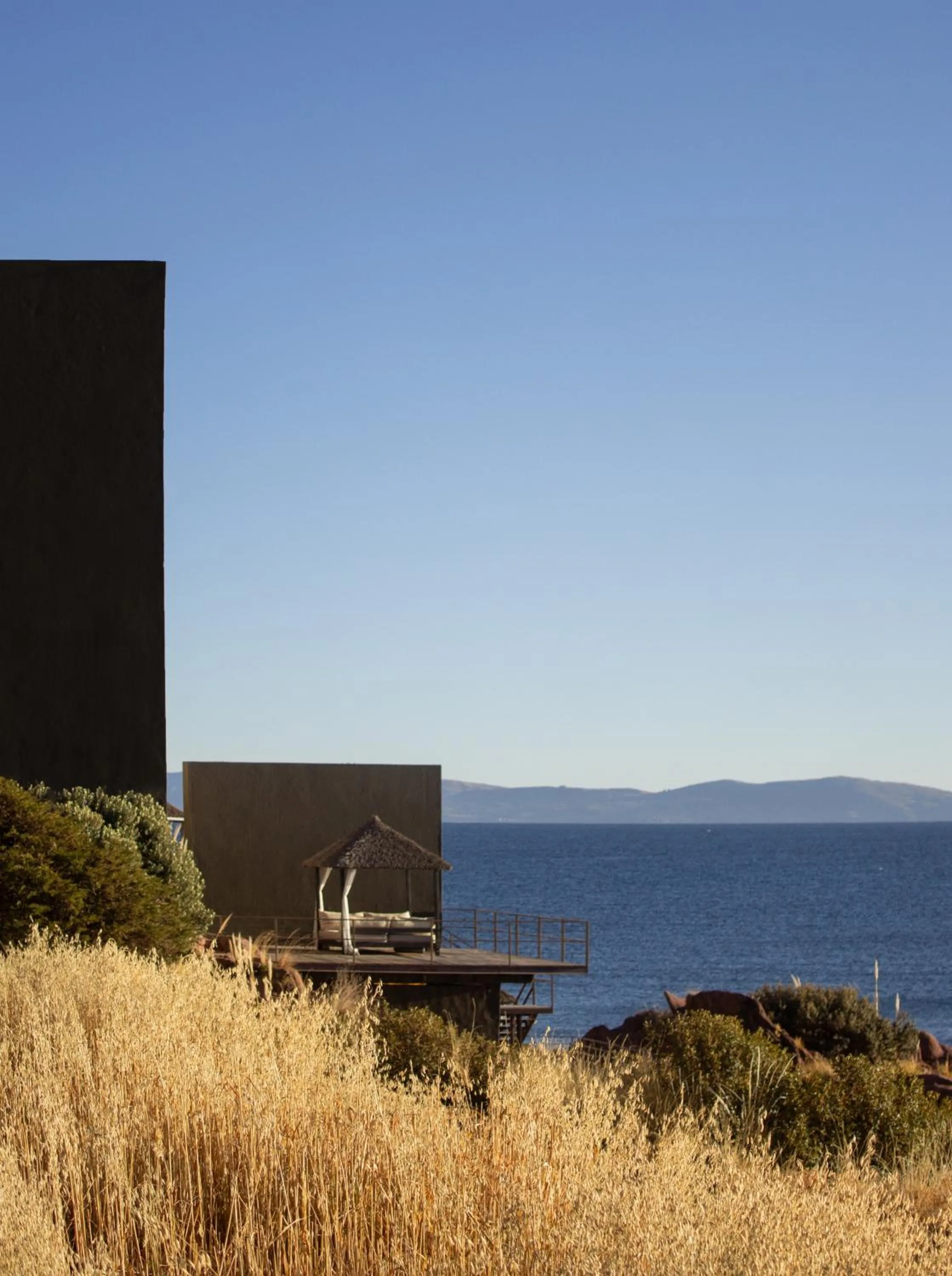 Nearby landmark in Titilaka by Andean