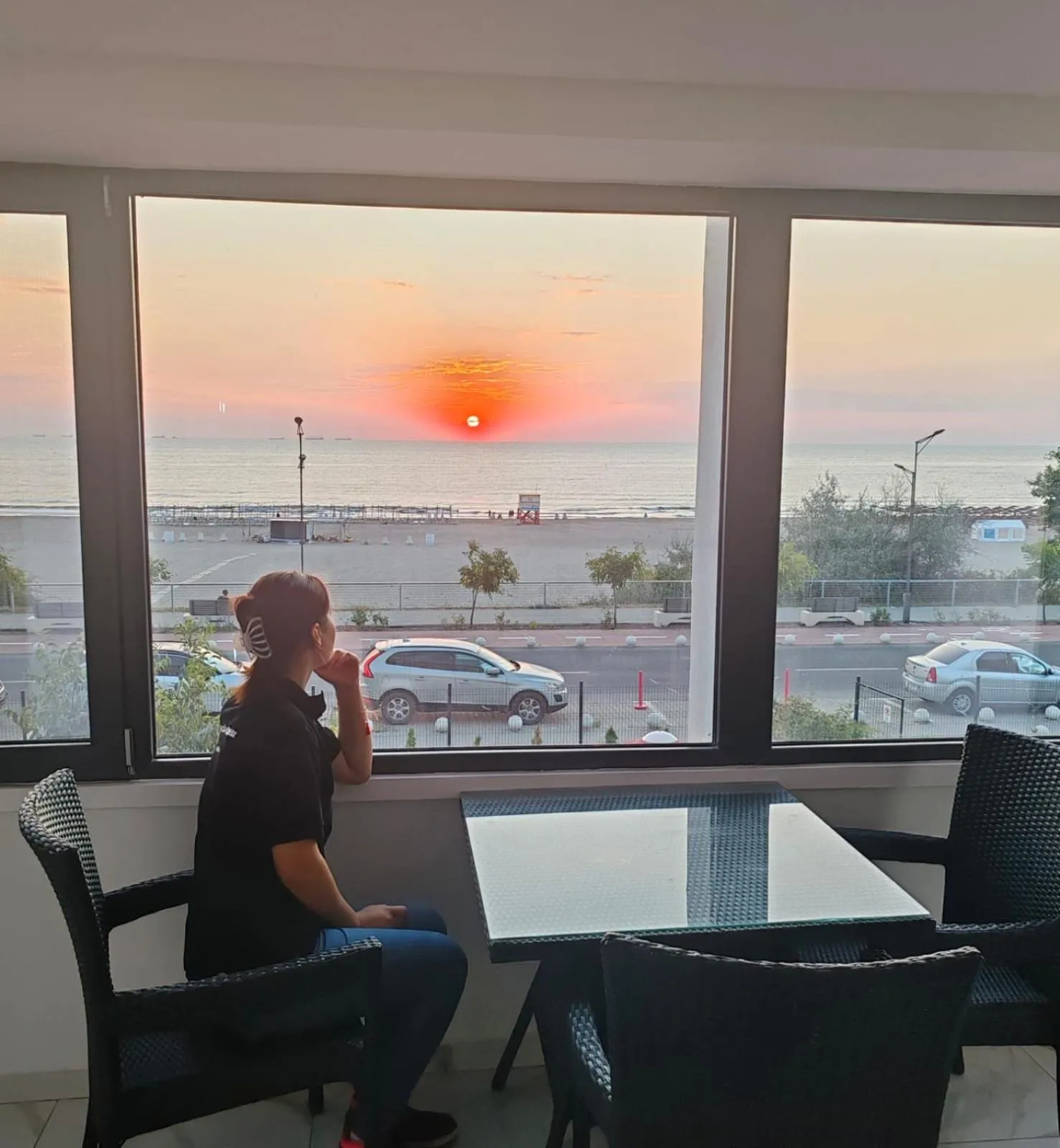 Sunrise in Hotel Gloria