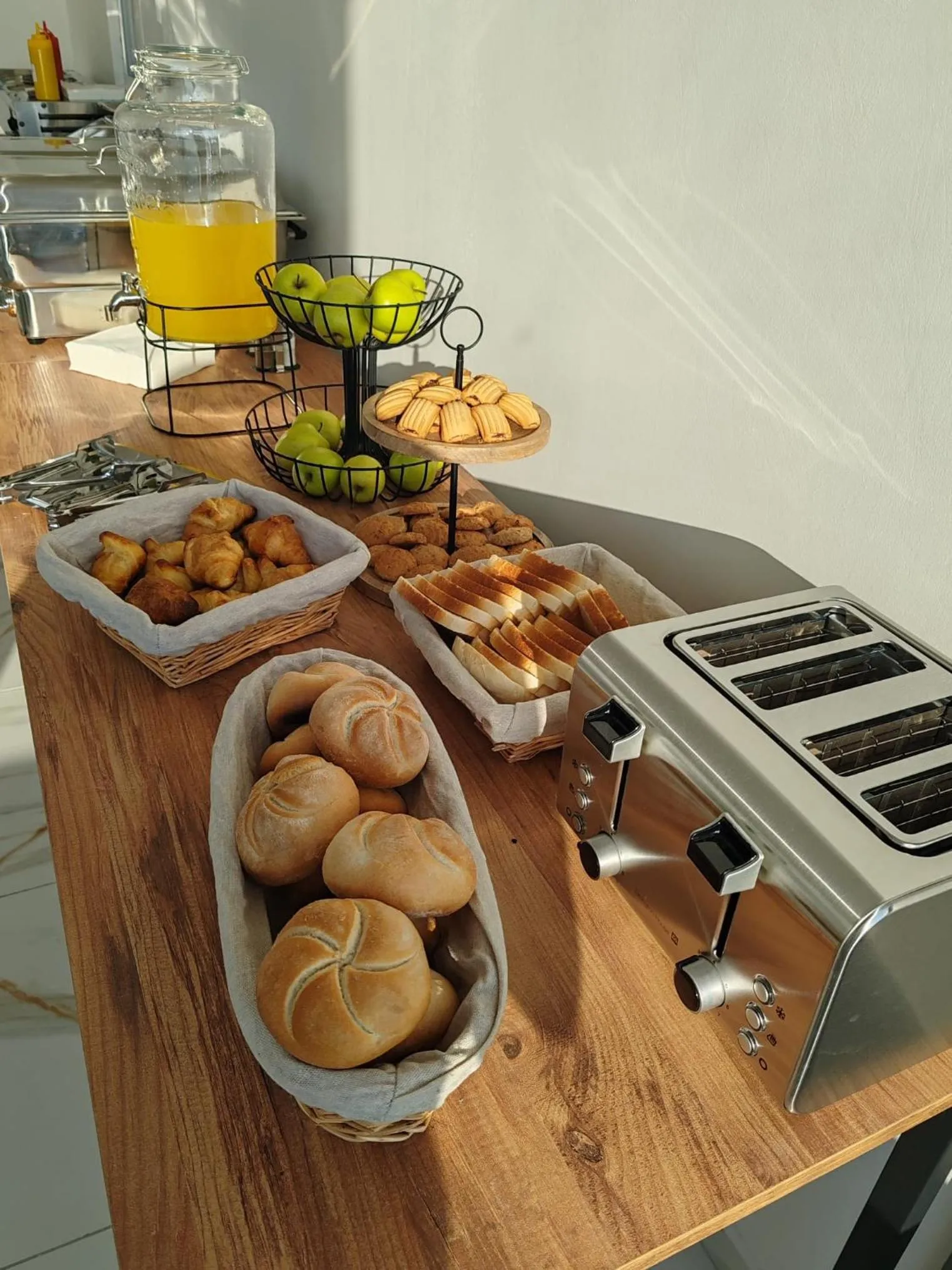 Breakfast in Hotel Gloria