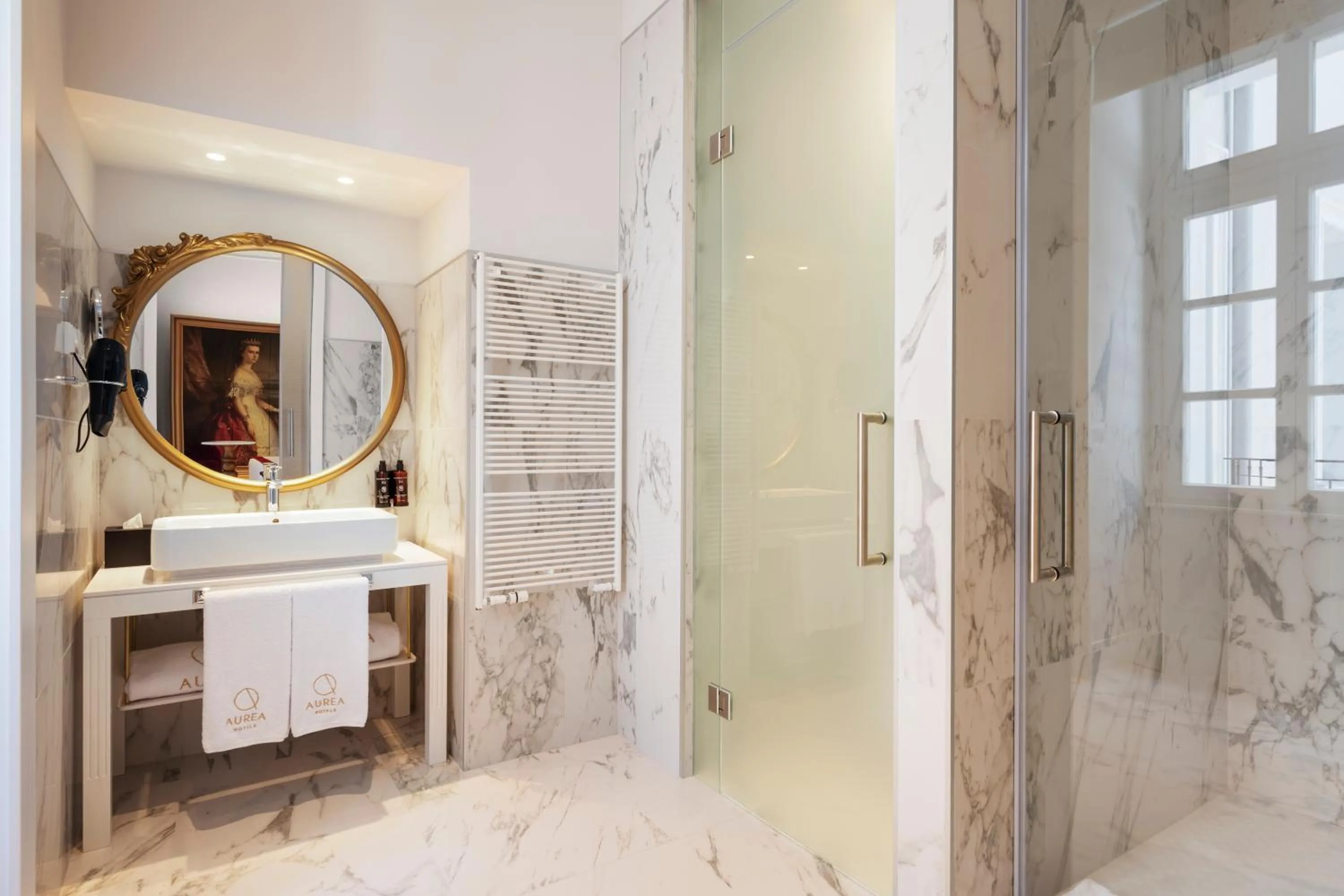 Shower in Áurea Ana Palace by Eurostars Hotel Company