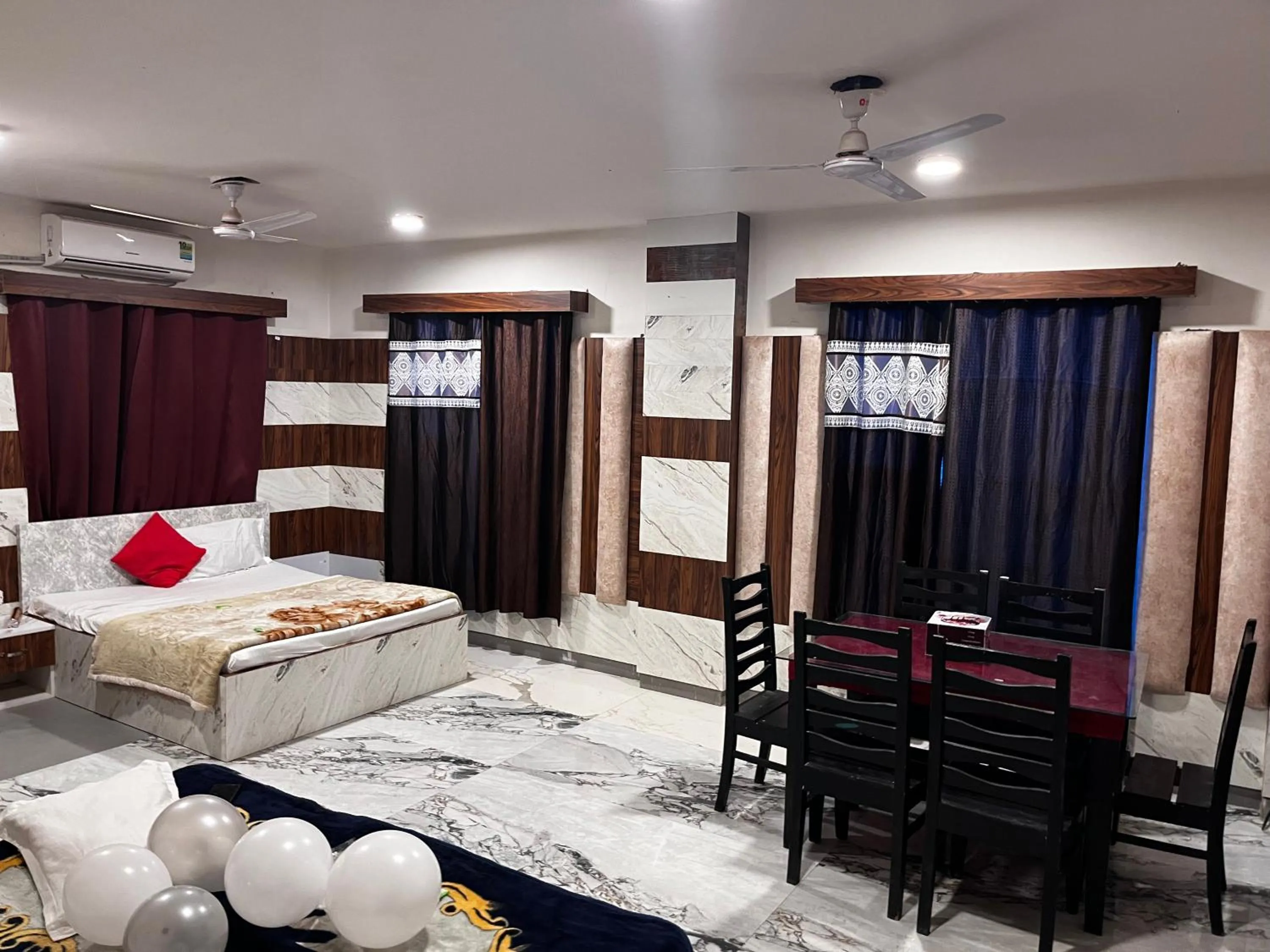 Photo of the whole room in Hotel Green