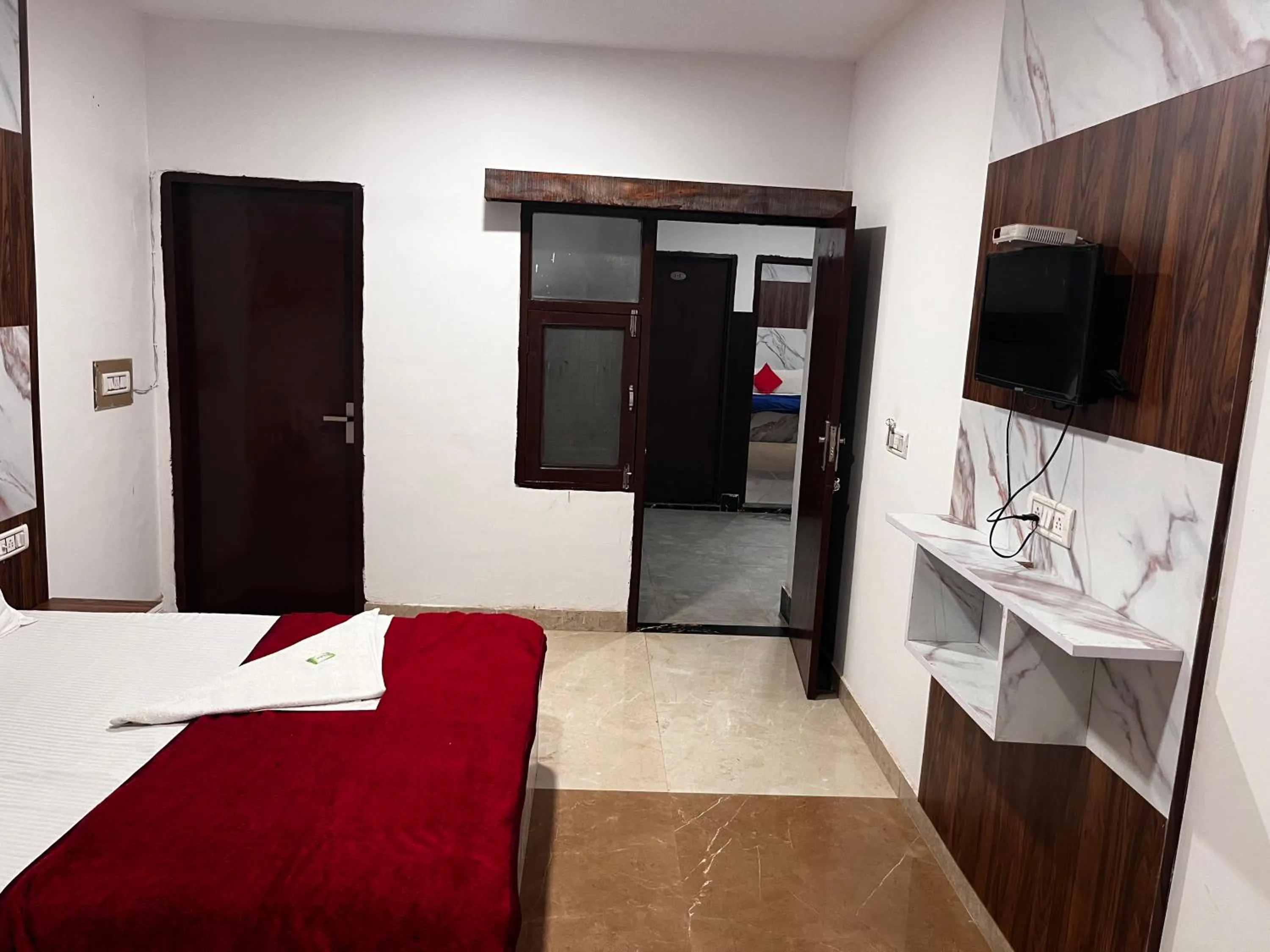 Photo of the whole room in Hotel Green