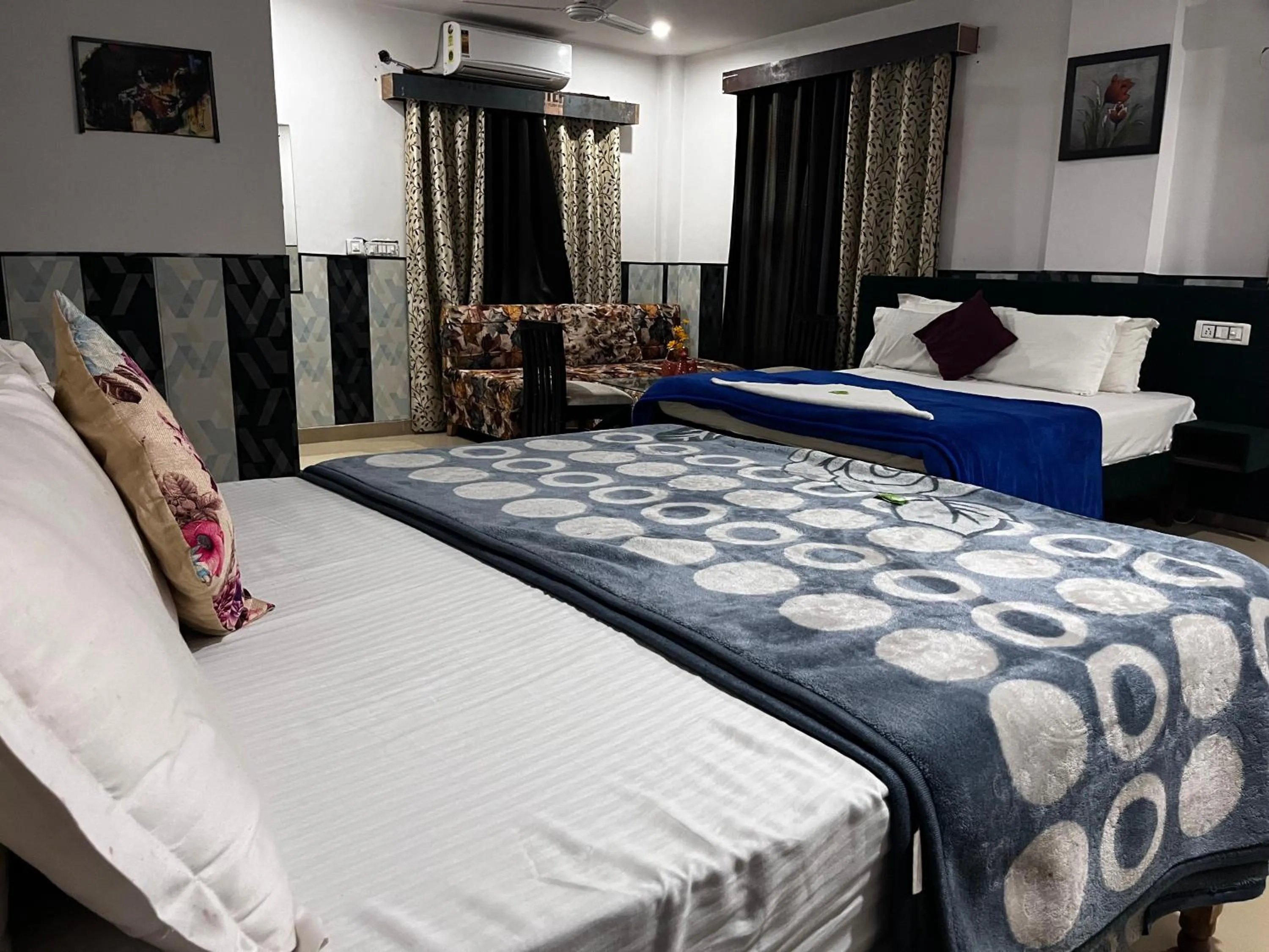 Photo of the whole room in Hotel Green