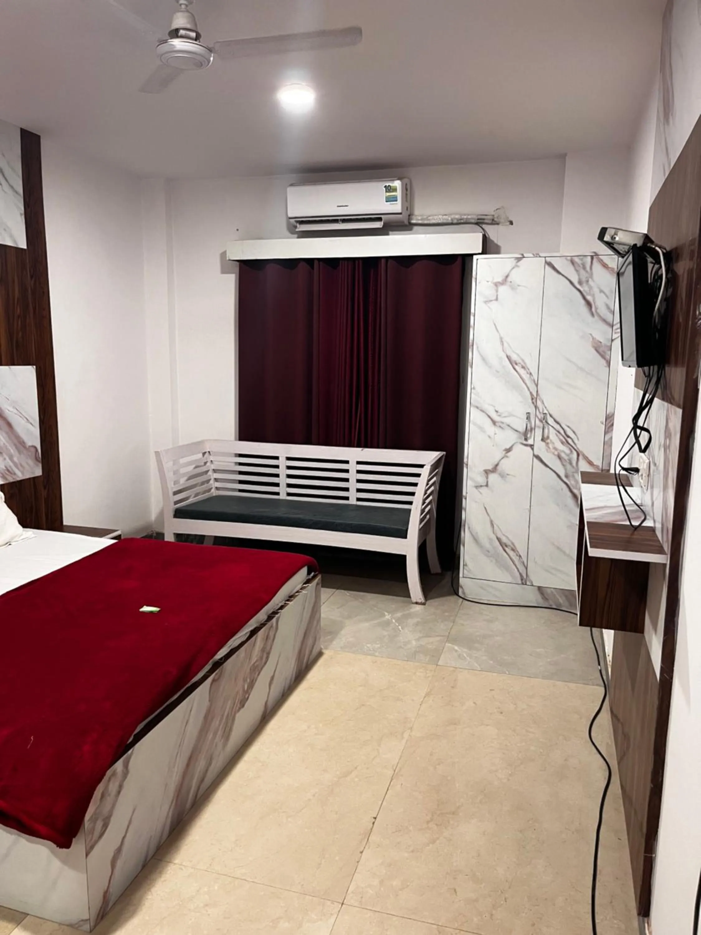 Photo of the whole room in Hotel Green