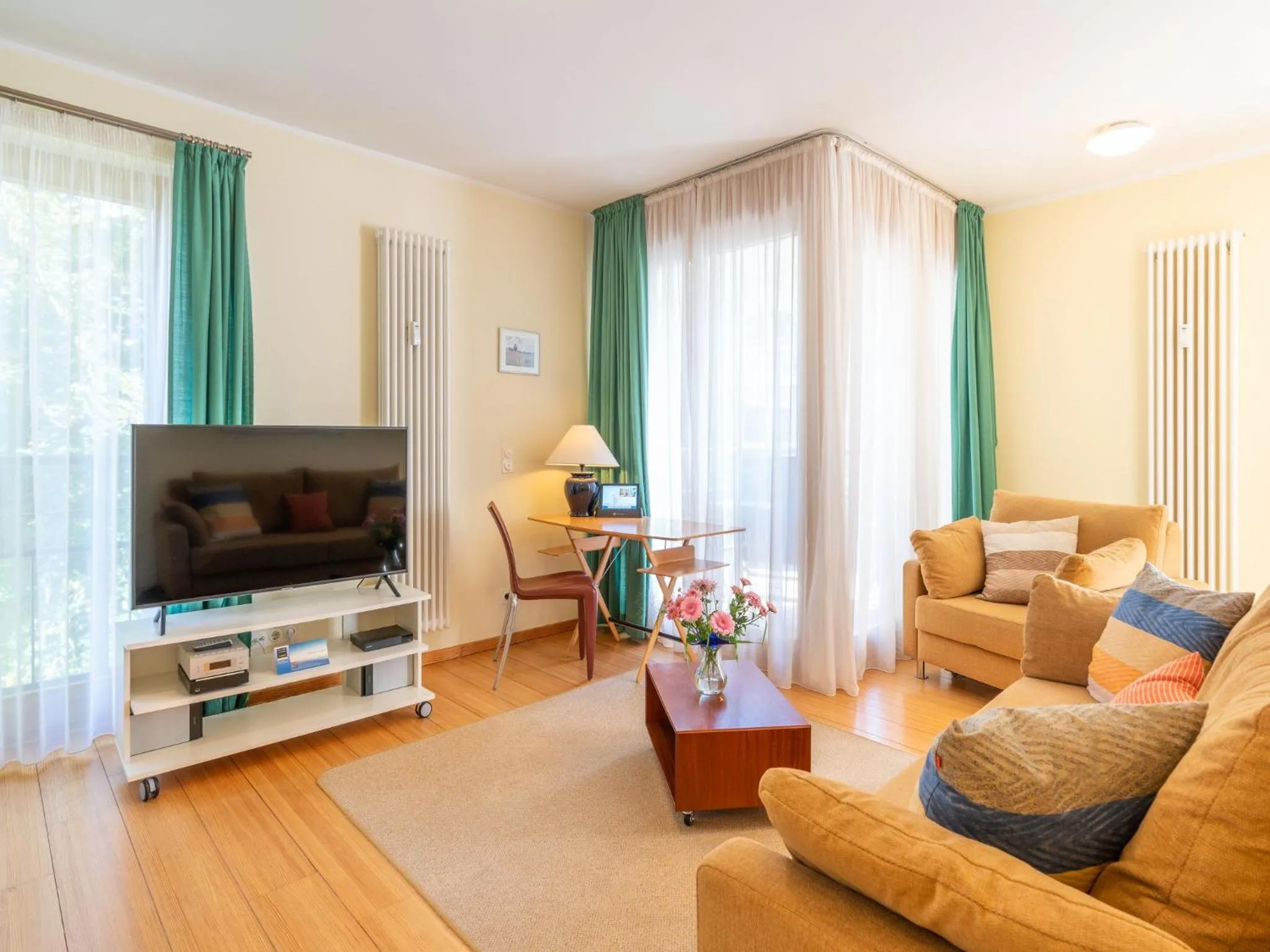 Living room in Kaiservillen Heringsdorf - Ferienwohnung mit 1 Schlafzimmer und Balkon D122