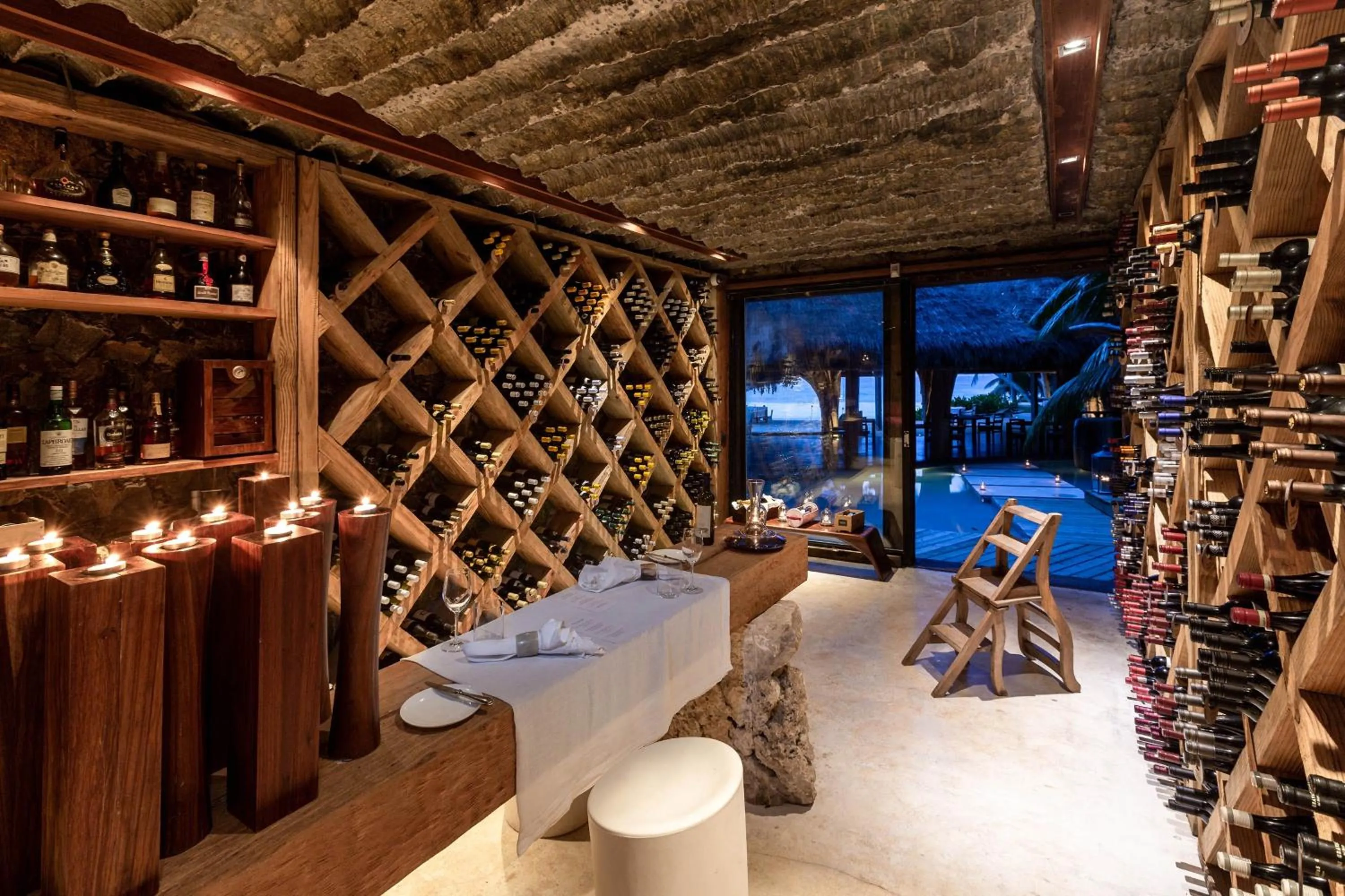 Restaurant/places to eat in North Island, a Luxury Collection Resort, Seychelles