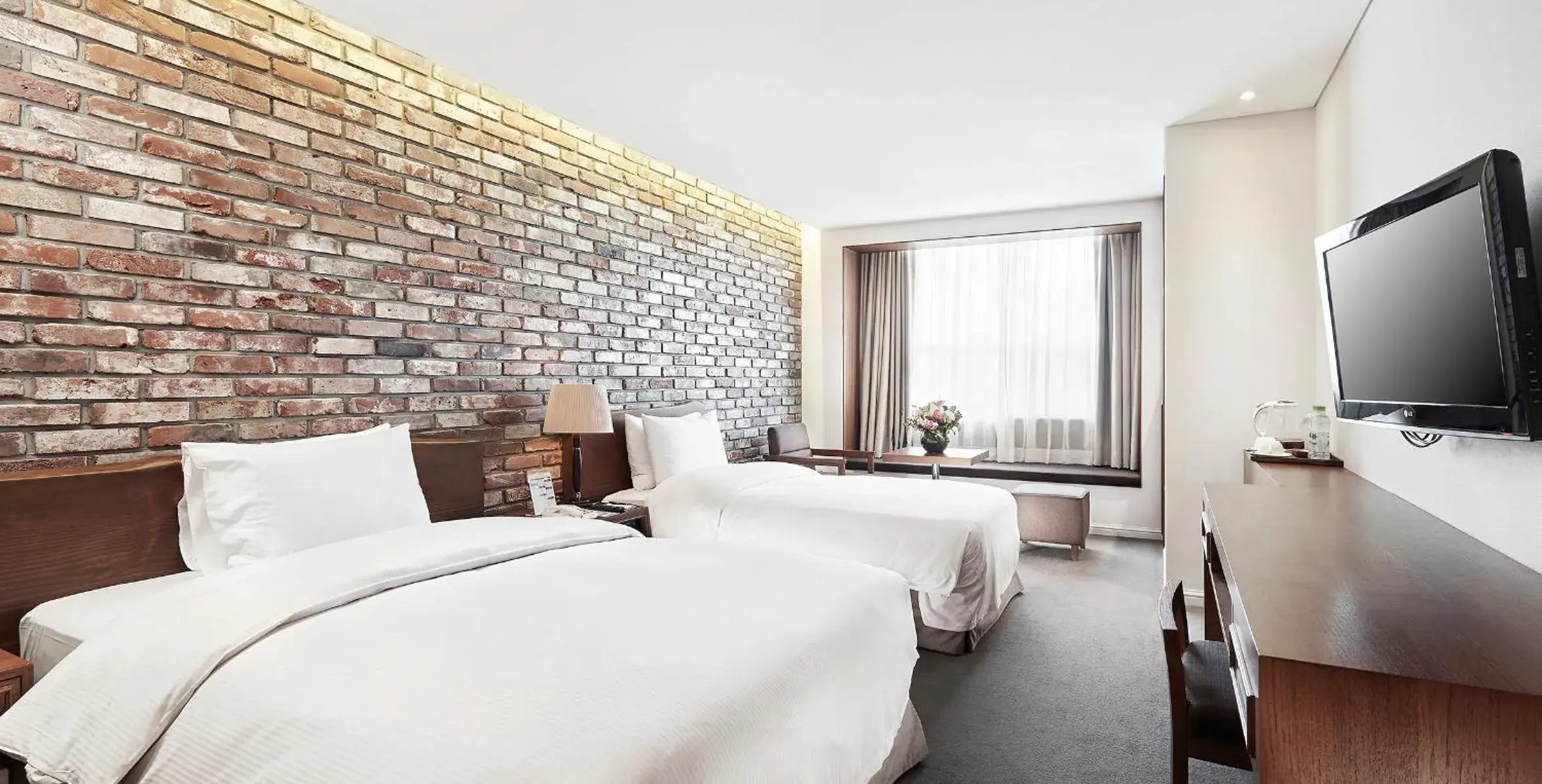 Bed in Hotel President Bed in Hotel President