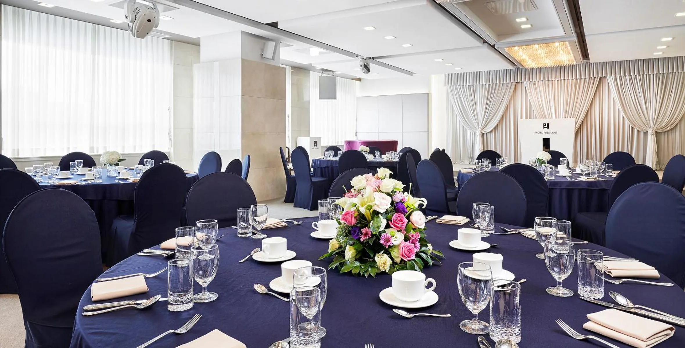 Banquet/Function facilities in Hotel President