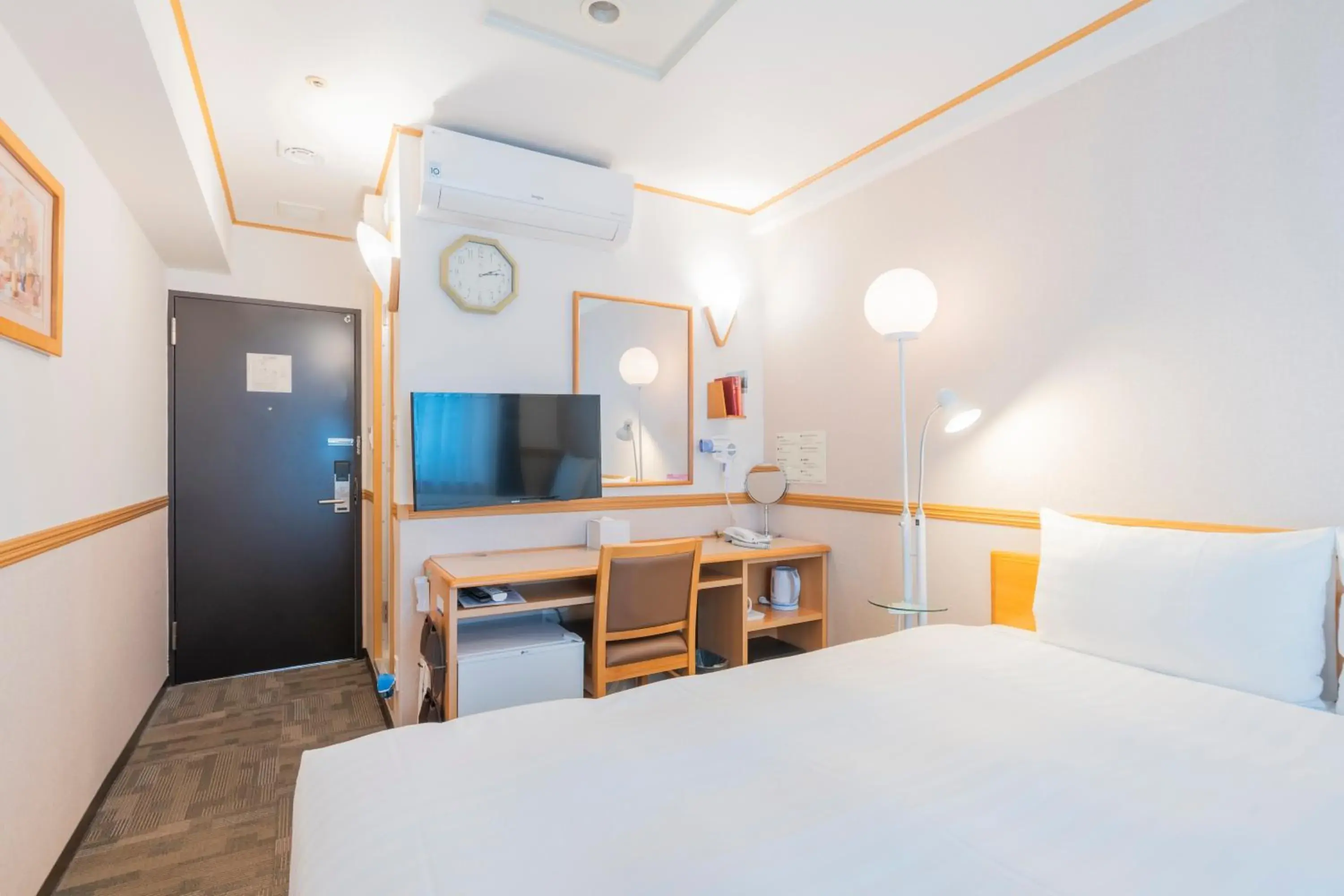 Bed in Toyoko Inn Busan Station No.1 Bed in Toyoko Inn Busan Station No.1