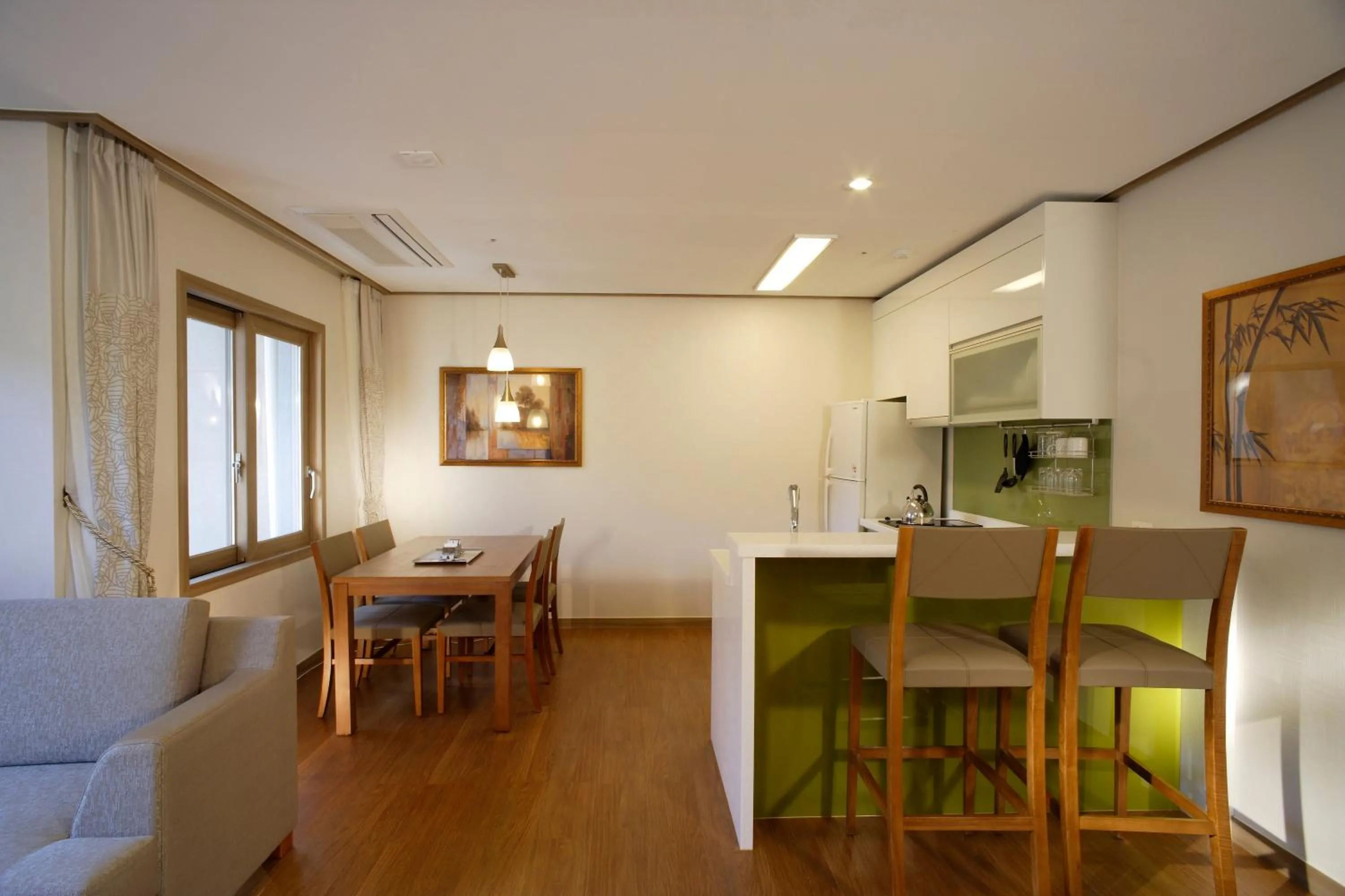 Photo of the whole room in Holiday Inn & Suites Alpensia Pyeongchang Suites by IHG