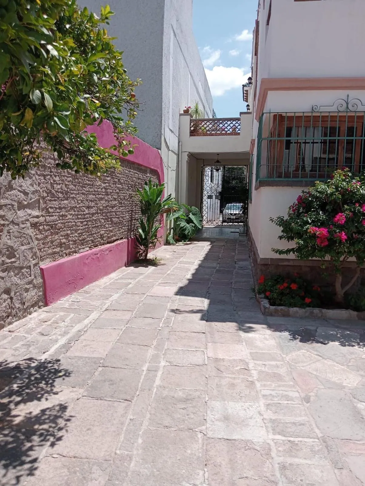HOTEL CASA CONSTANZA