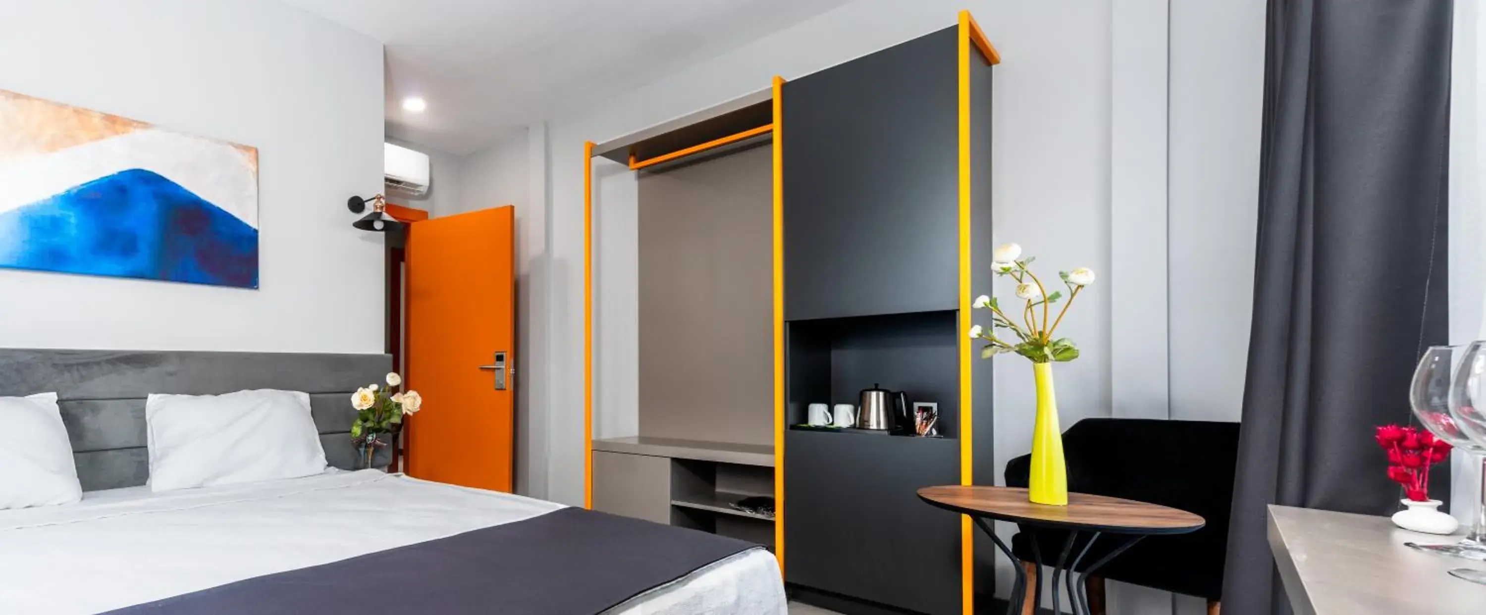 Standard Double Room in Lorem Hotel Standard Double Room in Lorem Hotel