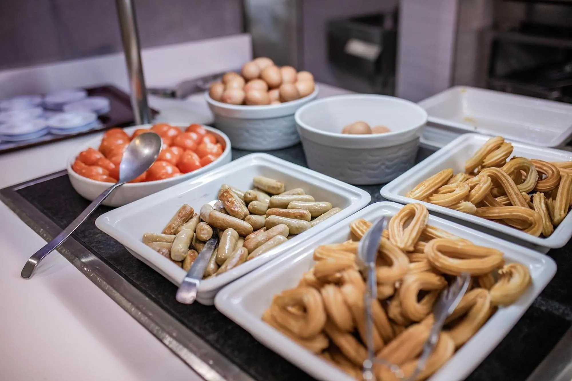 Restaurant/places to eat in Servatur Waikiki