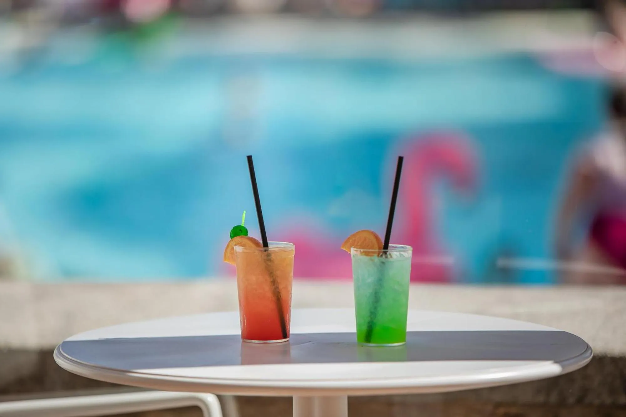 Lounge or bar in Servatur Waikiki