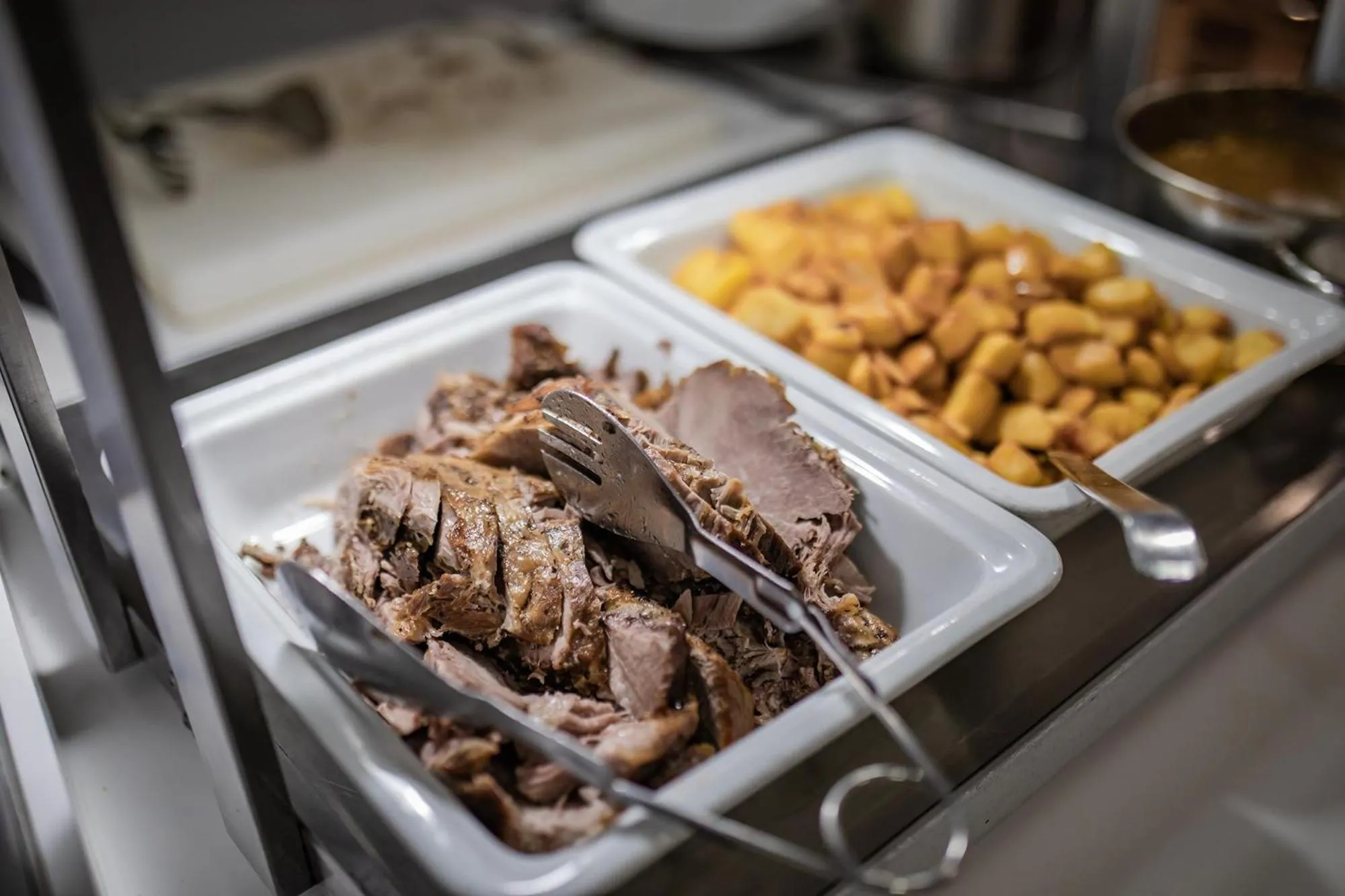 Restaurant/places to eat in Servatur Waikiki