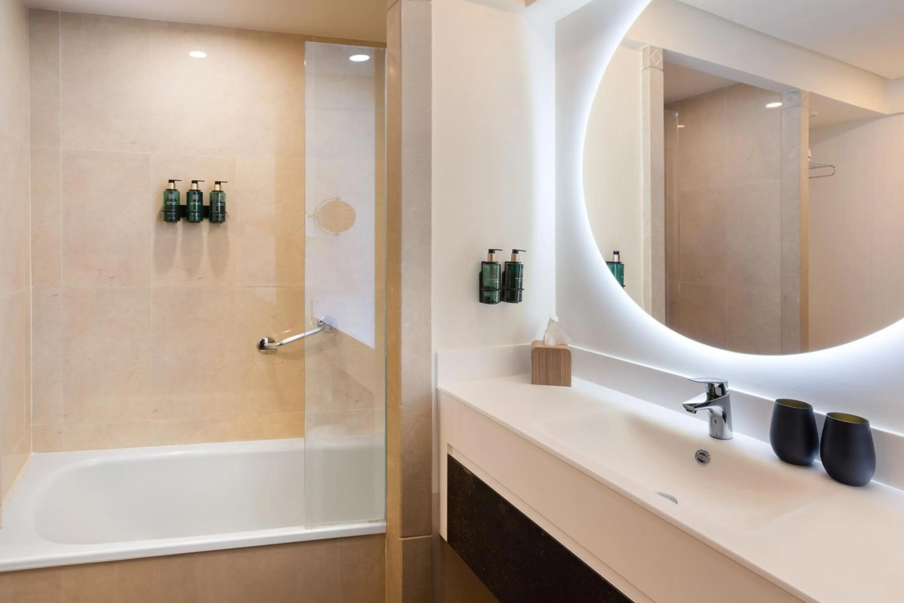 Bathroom in Meliá Isla Canela
