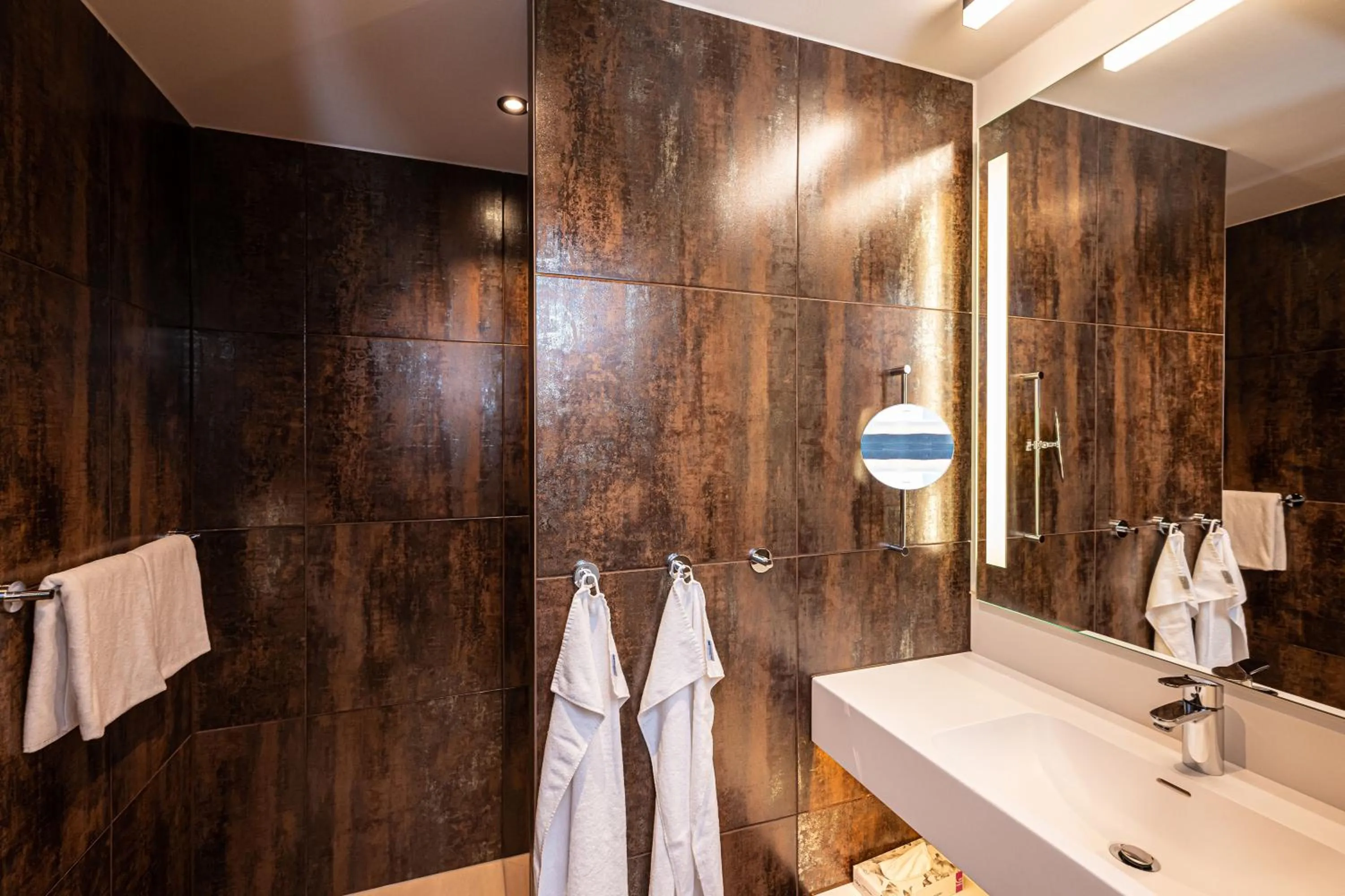 Shower in Hotel am Park