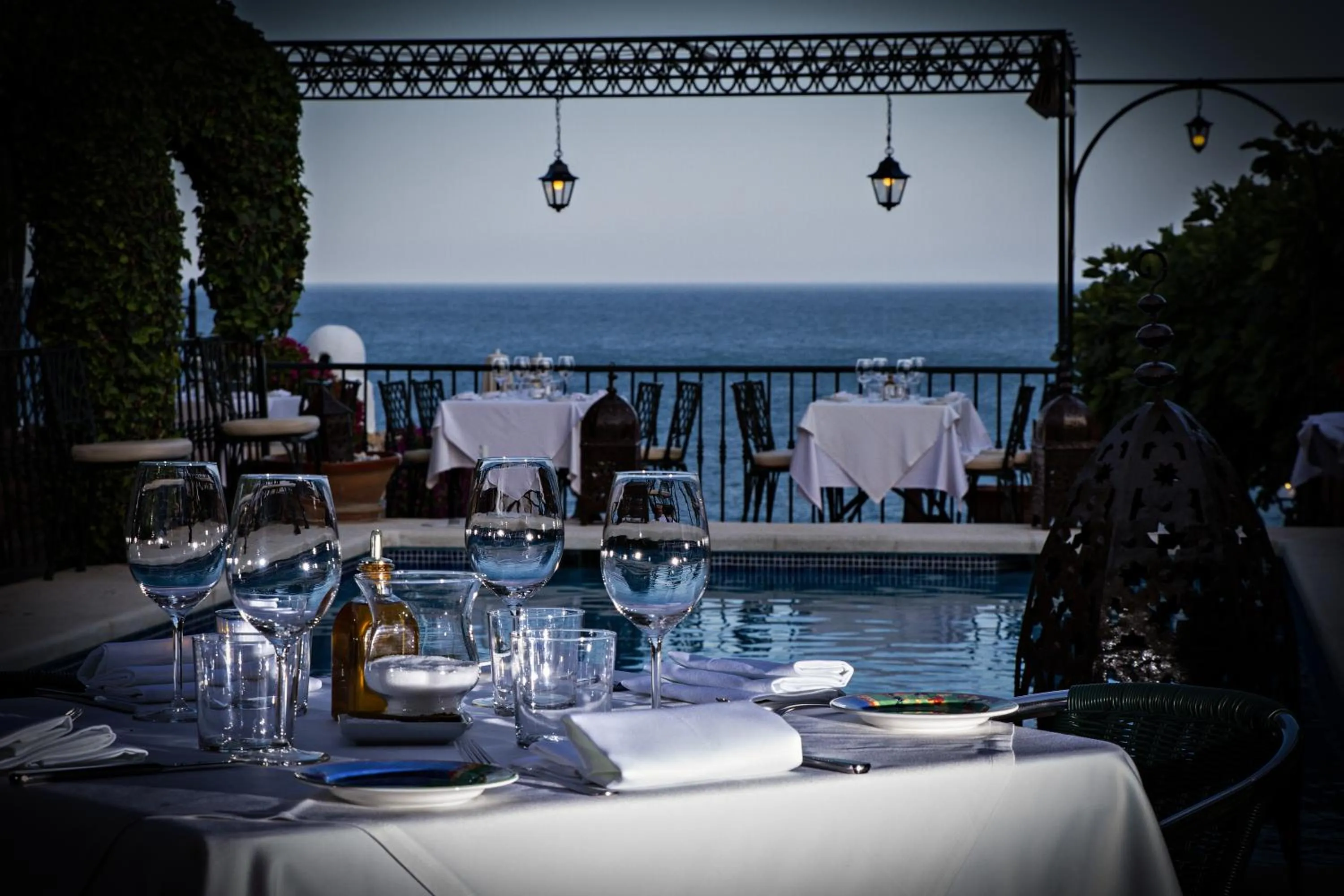 Restaurant/places to eat in Hotel Carabeo