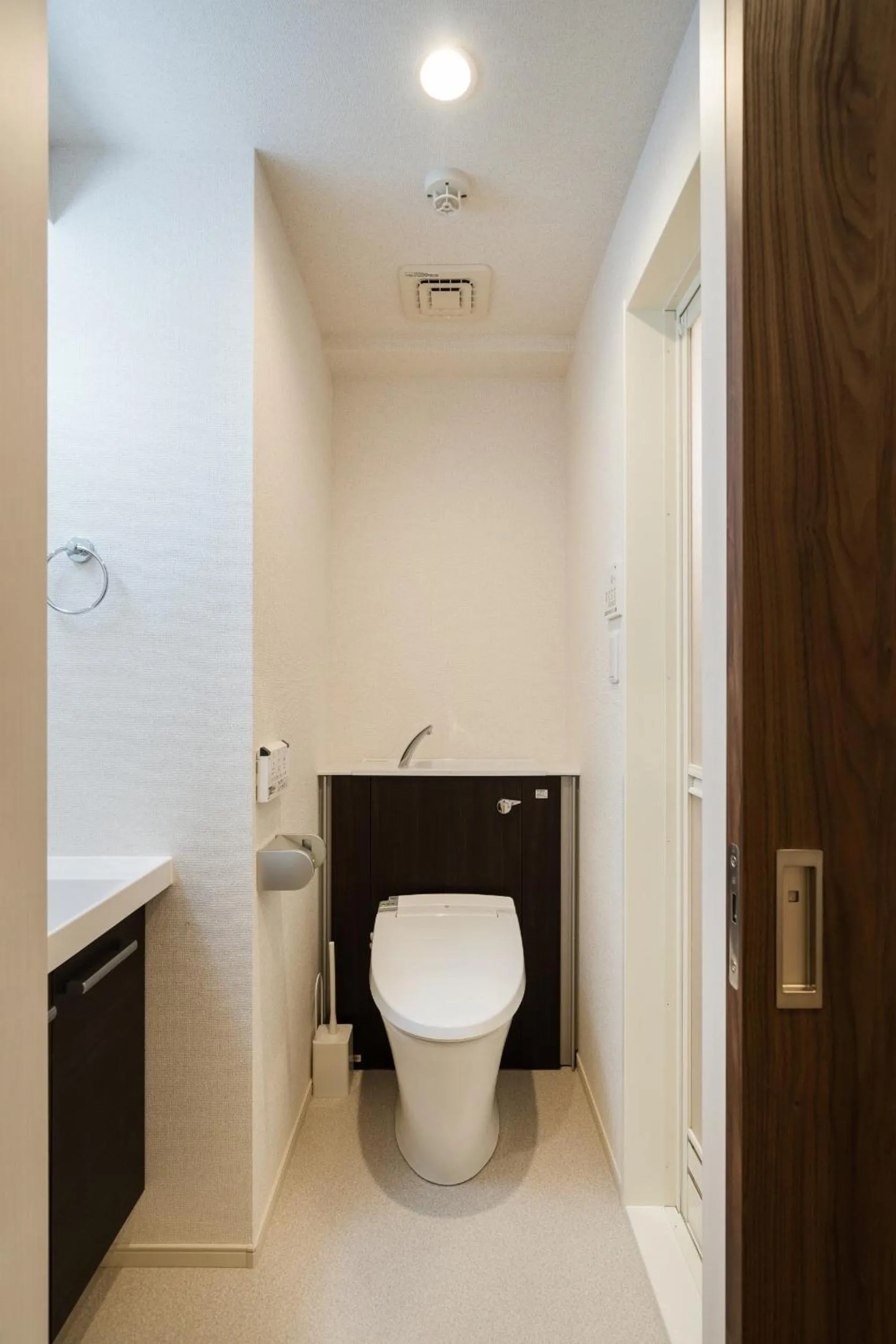 Toilet in Hotel Emir