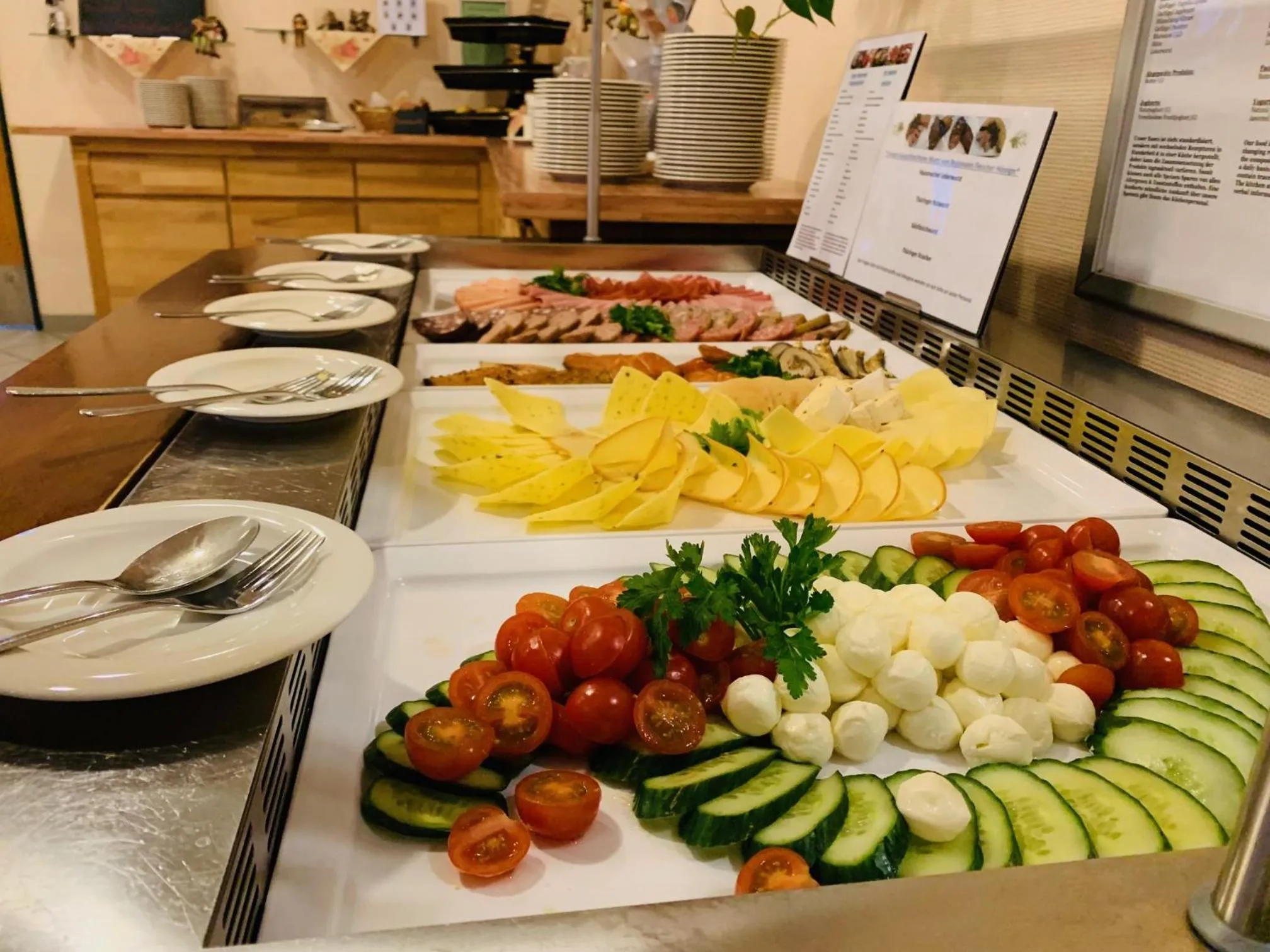 Buffet breakfast in Akademiehotel Jena