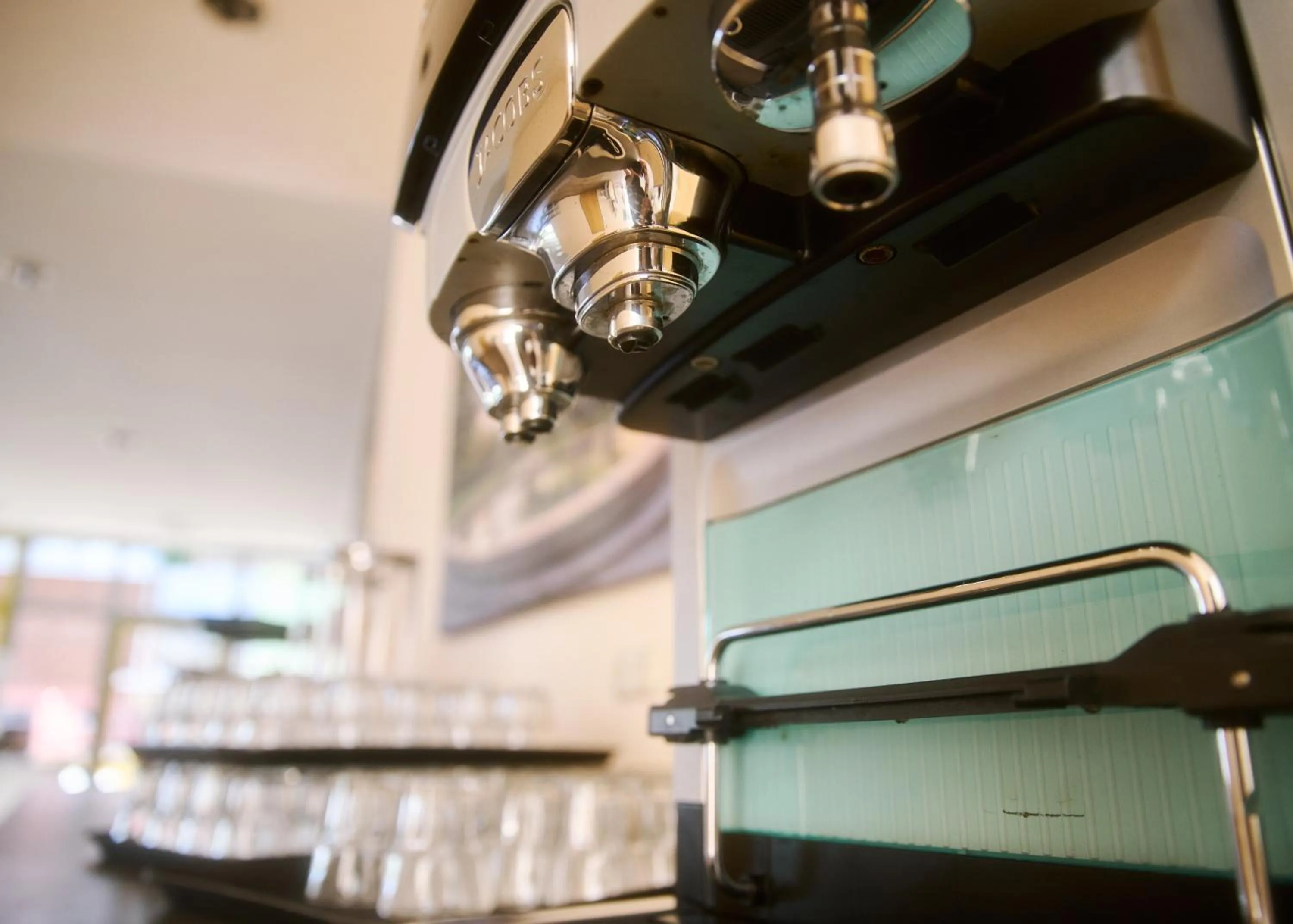 Restaurant/places to eat in Akademiehotel Jena