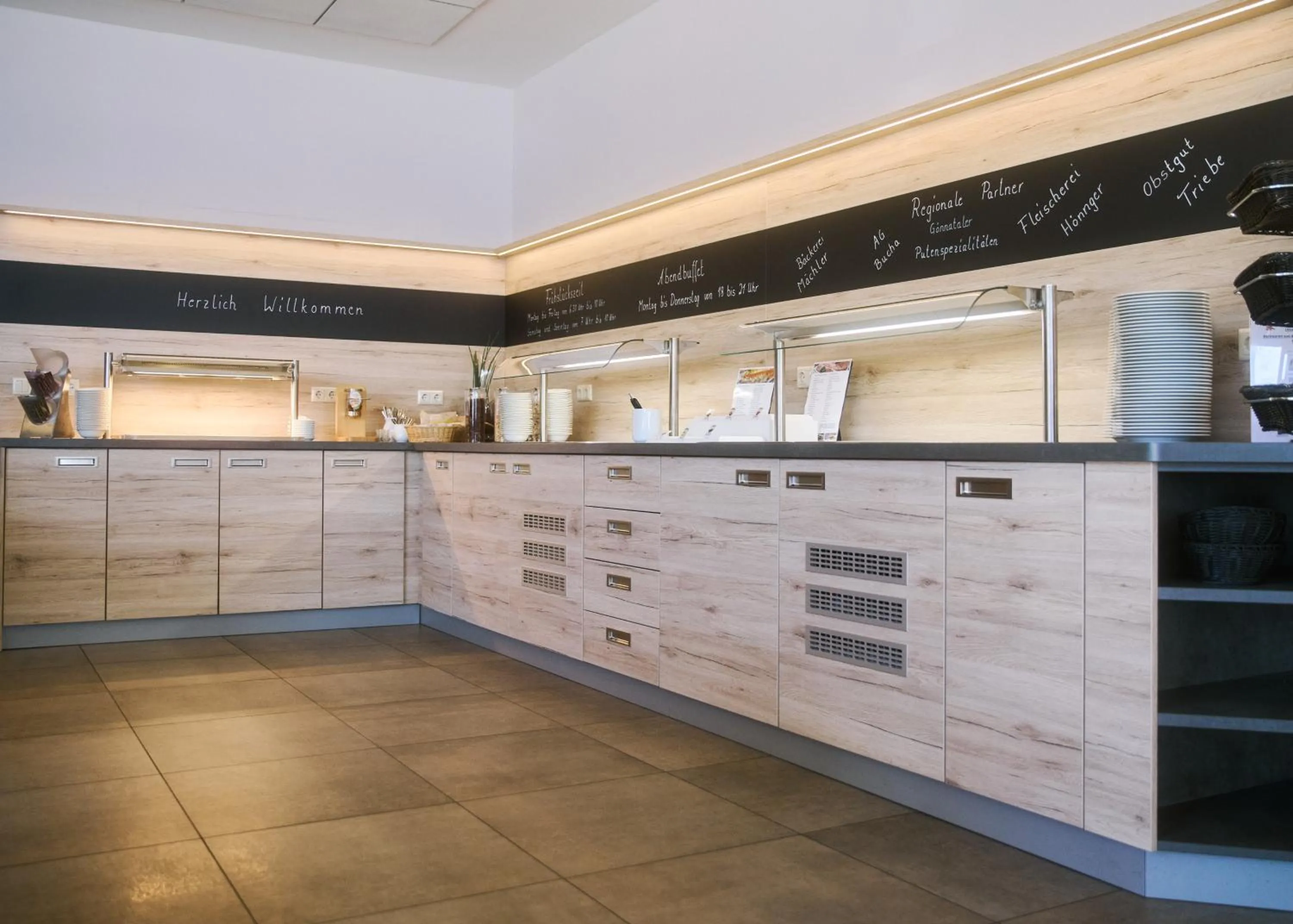 Restaurant/places to eat in Akademiehotel Jena