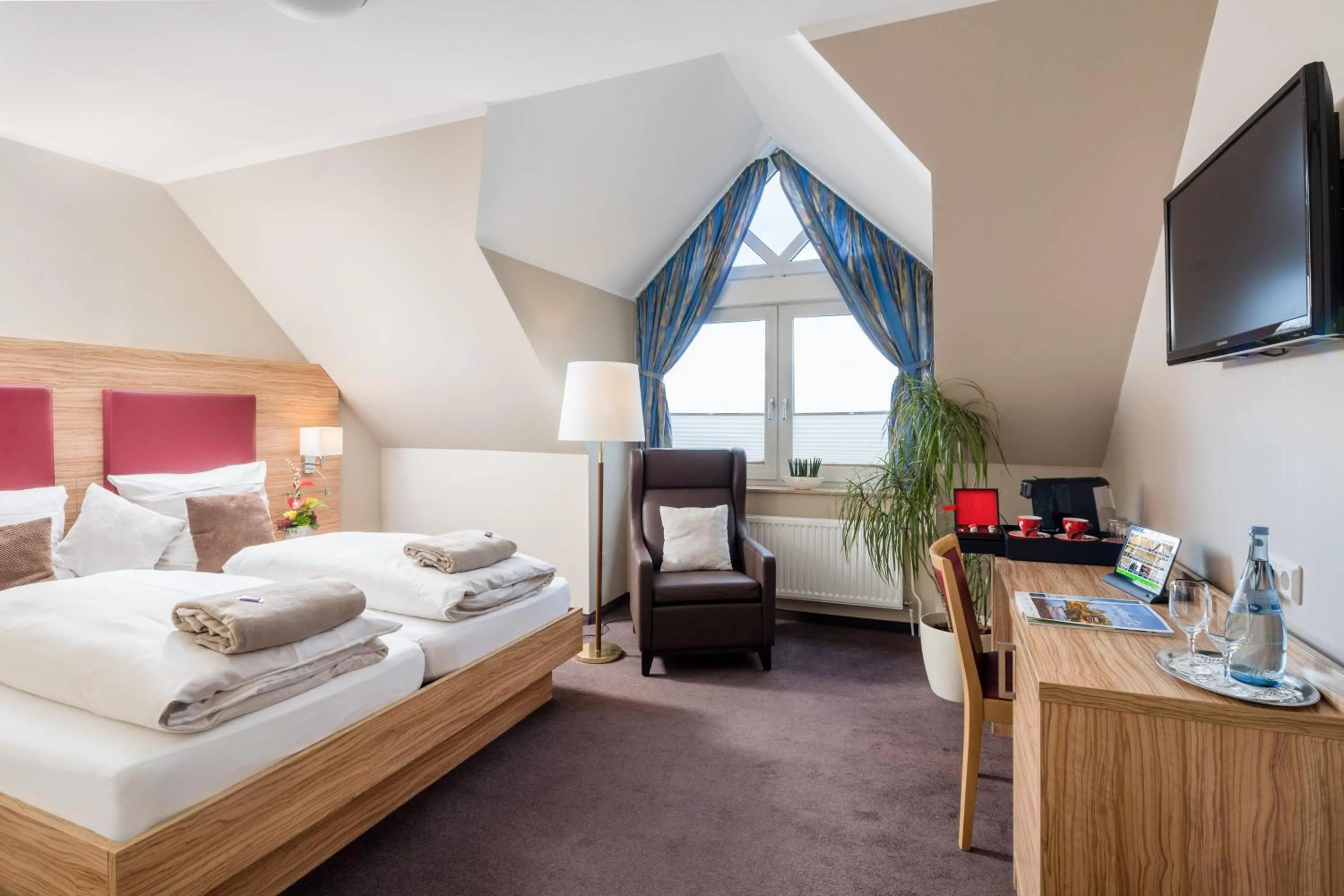 Bed in Hotel Stadtidyll & Dependancen