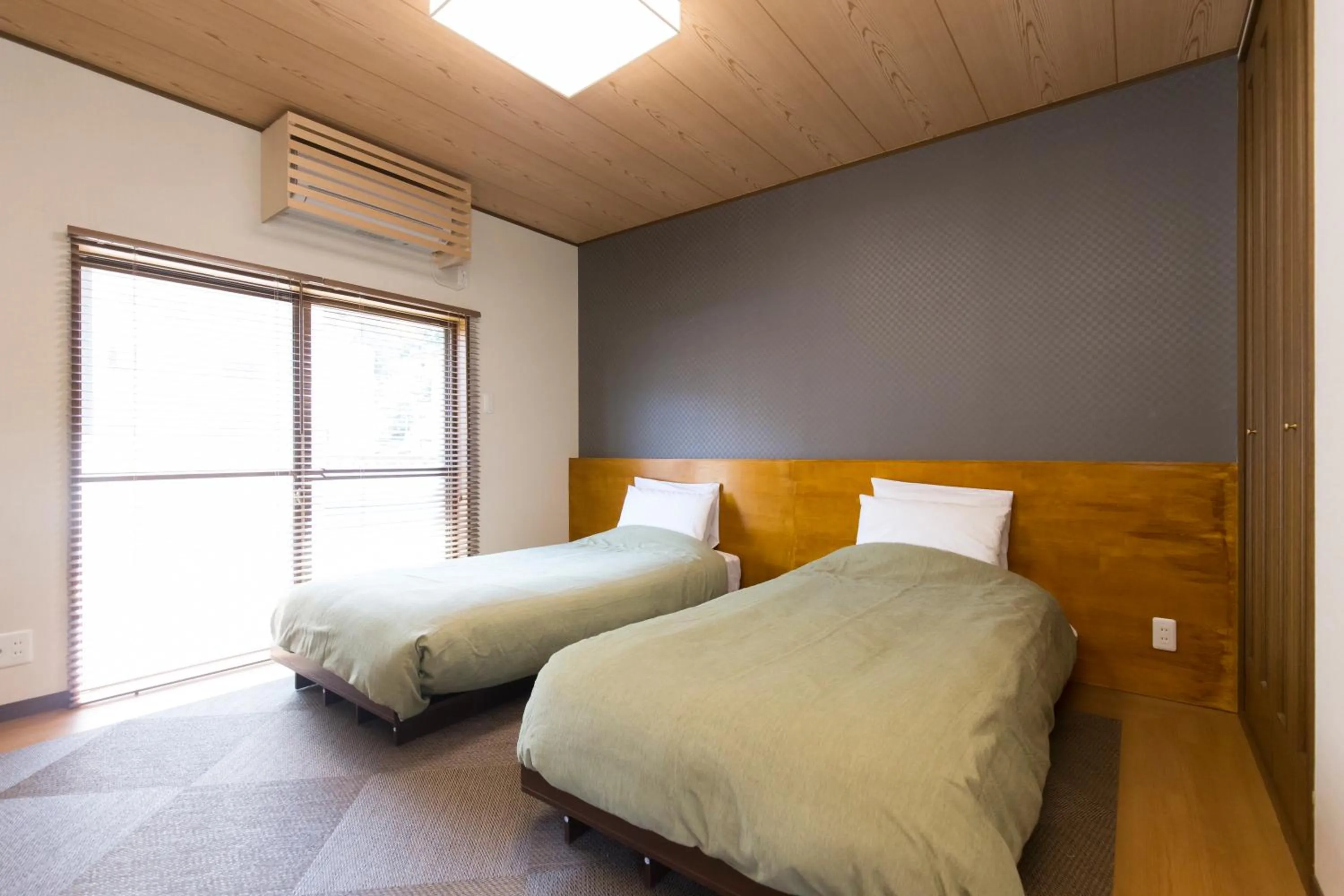 Bedroom, Bed in TEMARI