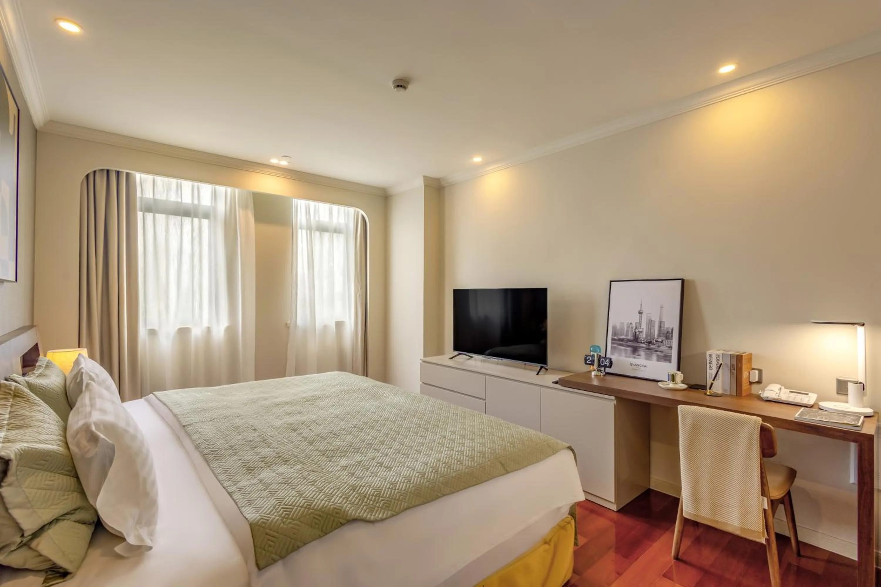 Bed in Green Court Residence City Center, Shanghai