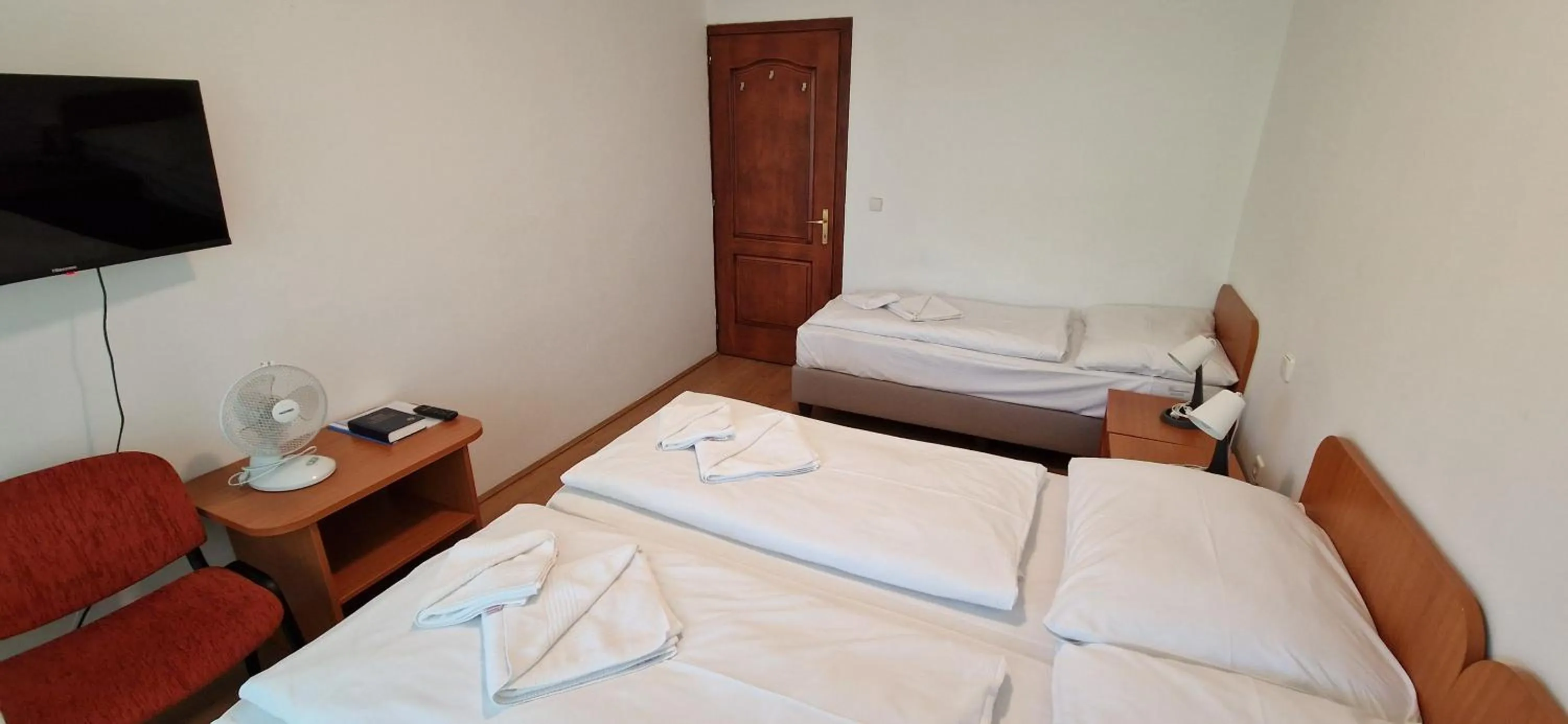 Bed in PSZ Hotel Beach Földvár