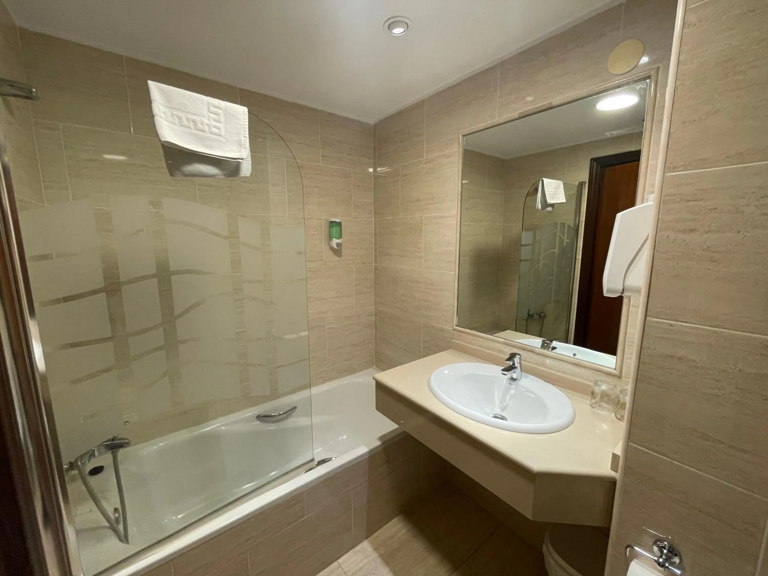 Apal Chinasol Estudios