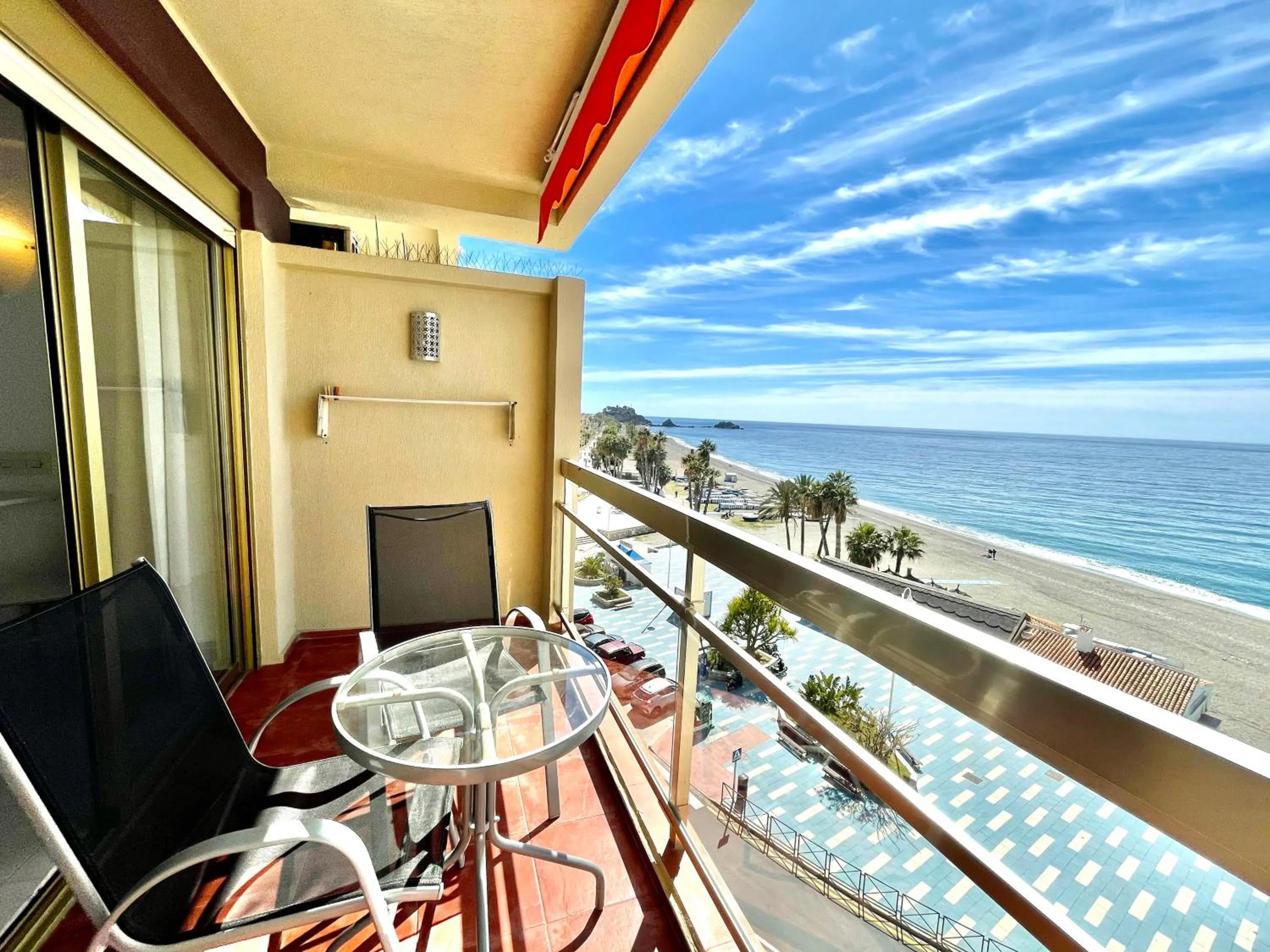 Balcony/Terrace in Apal Chinasol Estudios