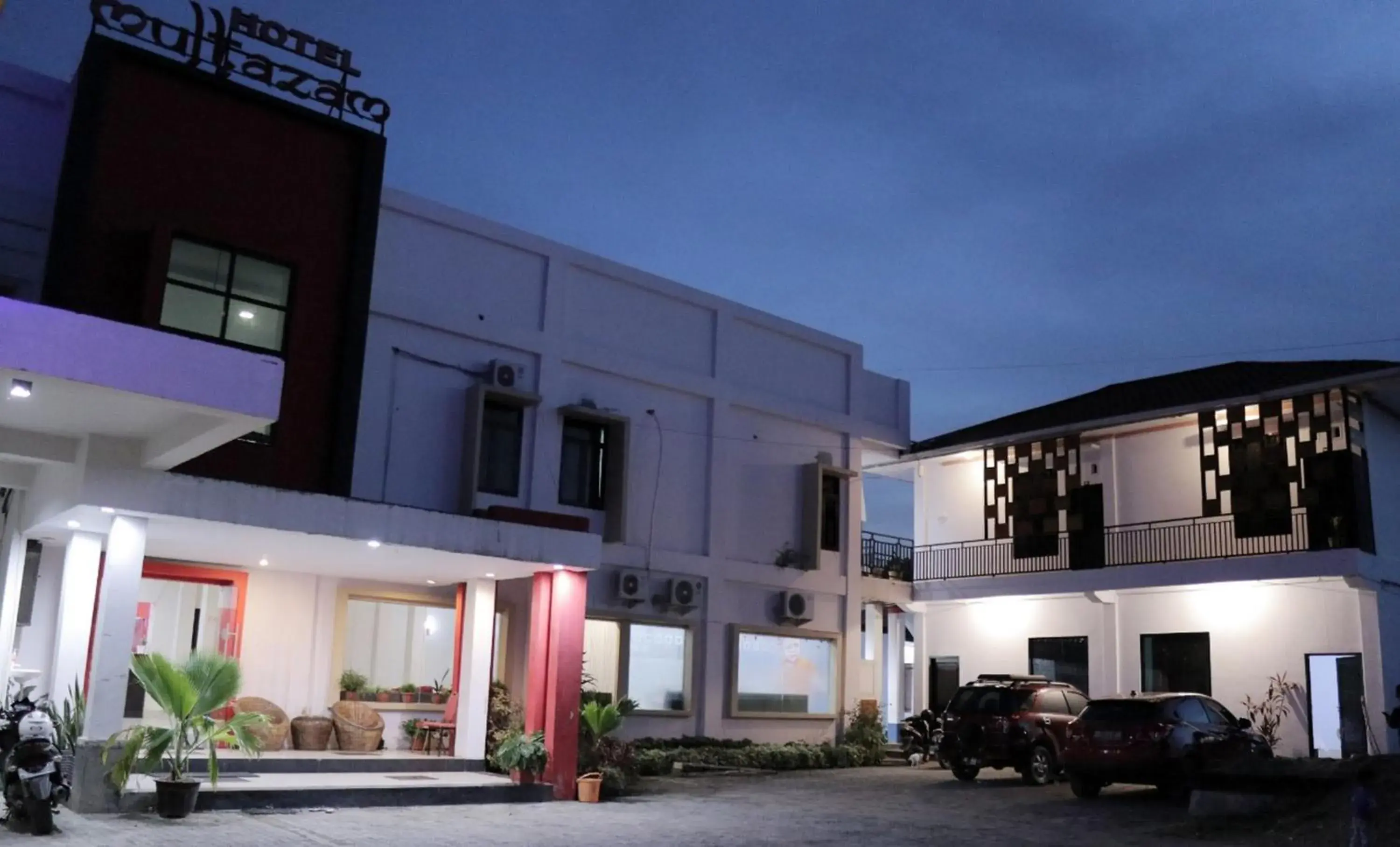 Property building in RedDoorz @ Pasangkayu Mamuju Utara Property building in RedDoorz @ Pasangkayu Mamuju Utara