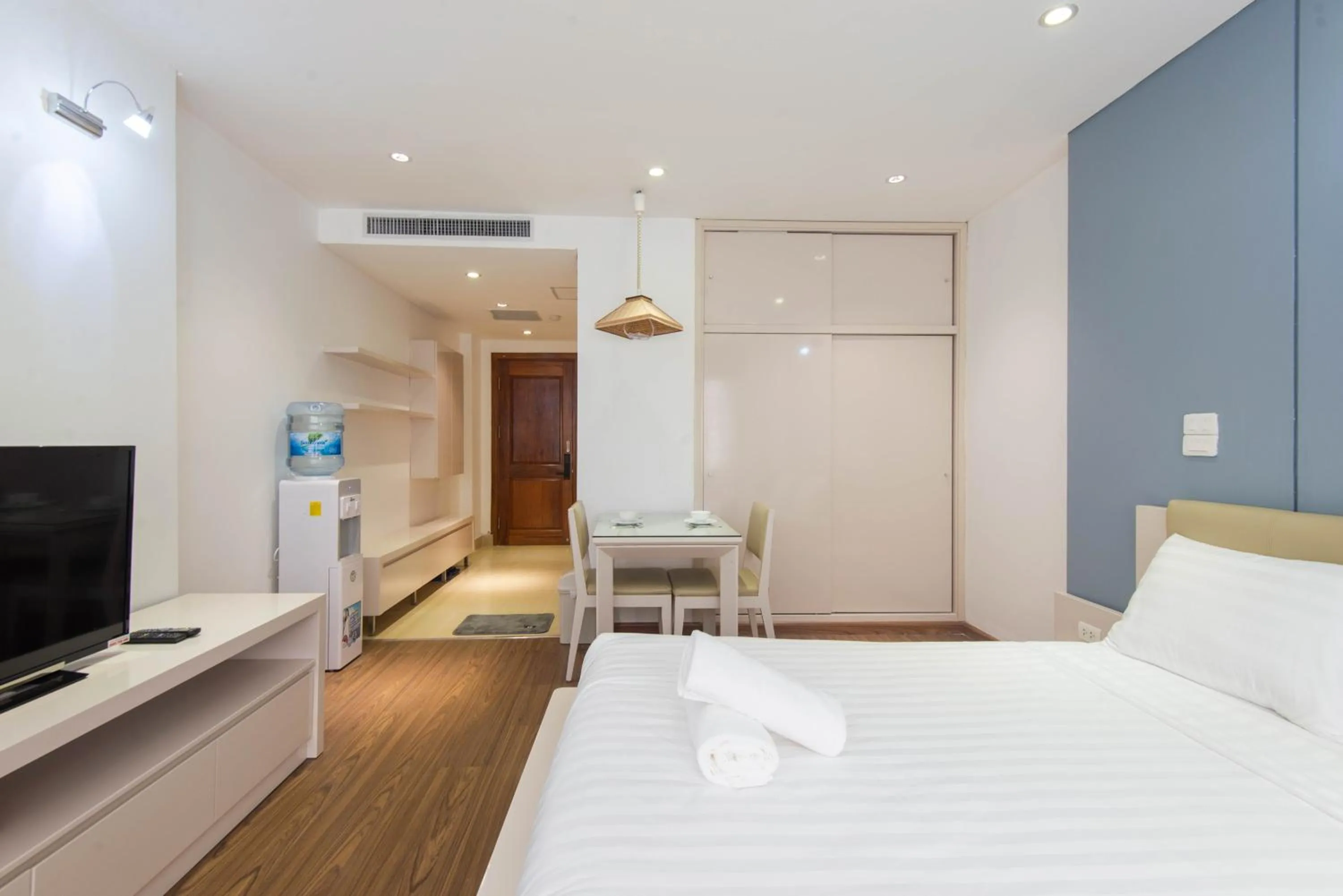 Communal lounge/ TV room, Bed in 22HOUSING 48 Phan Kế Bính