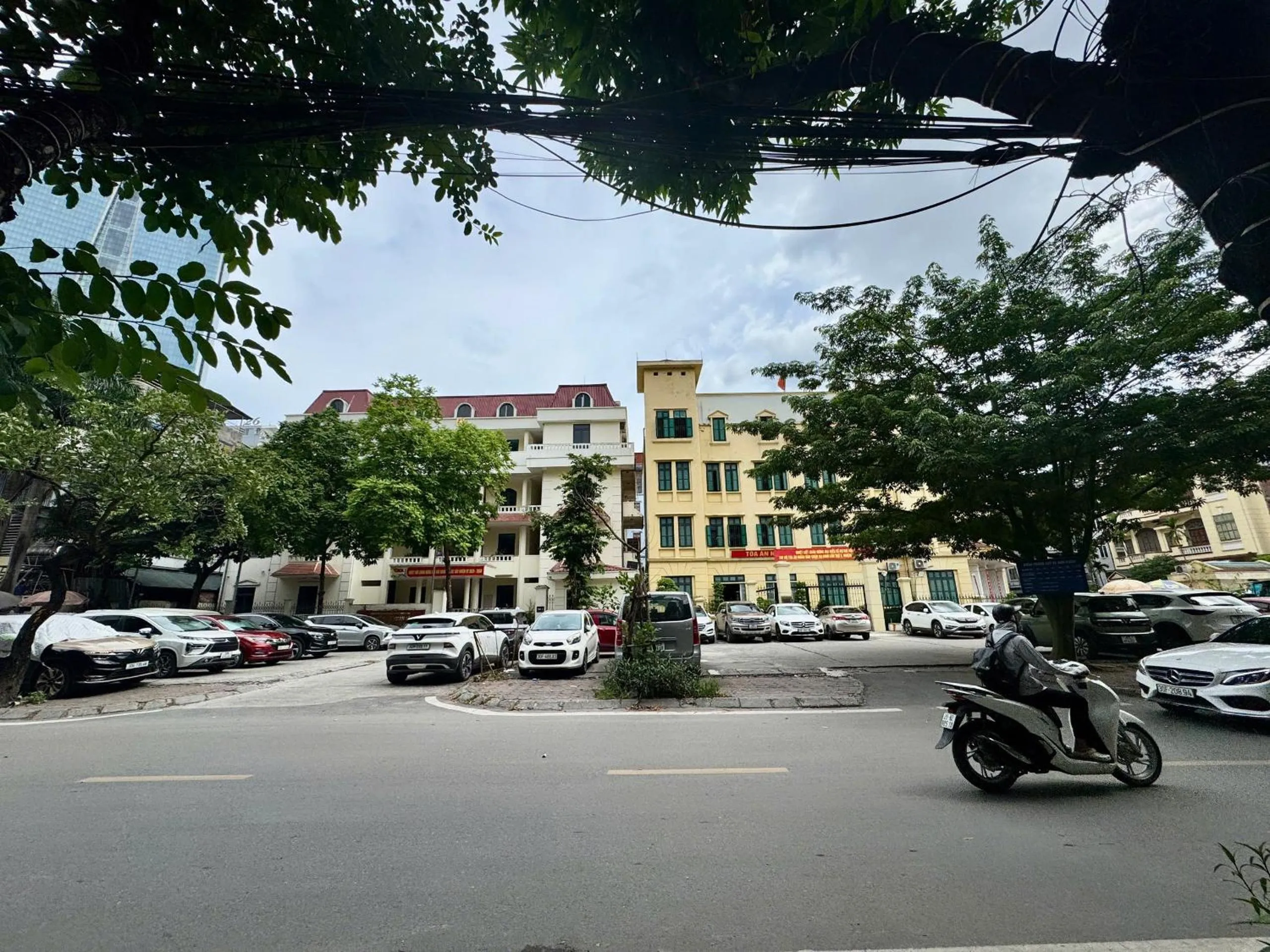 Day in 22HOUSING 48 Phan Kế Bính