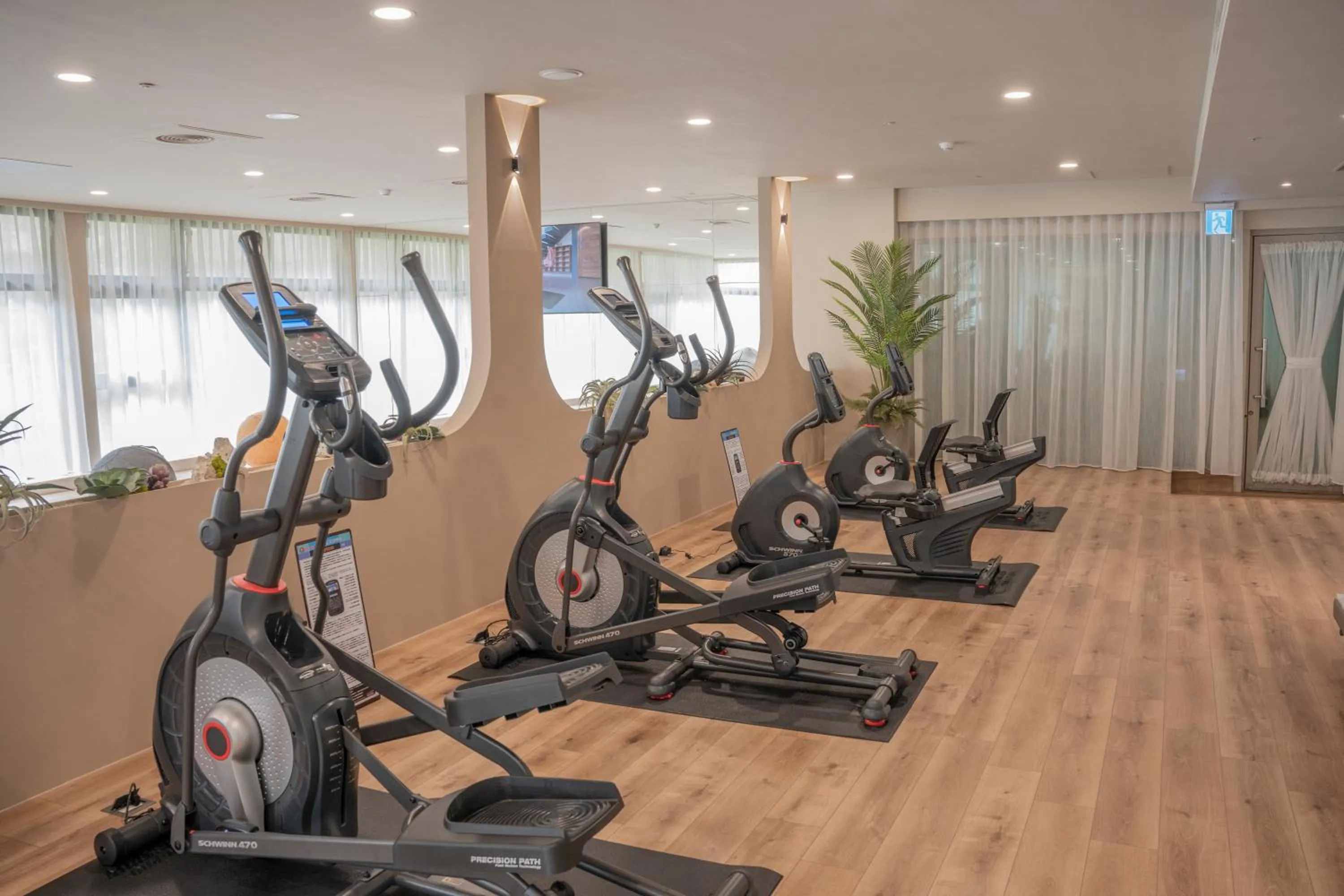 Fitness centre/facilities in H Resort