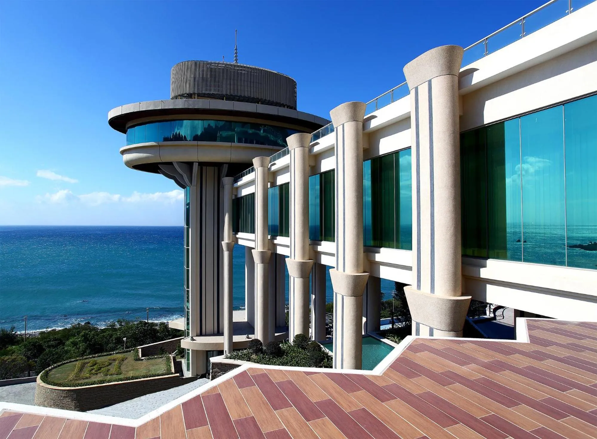 Property building in H Resort