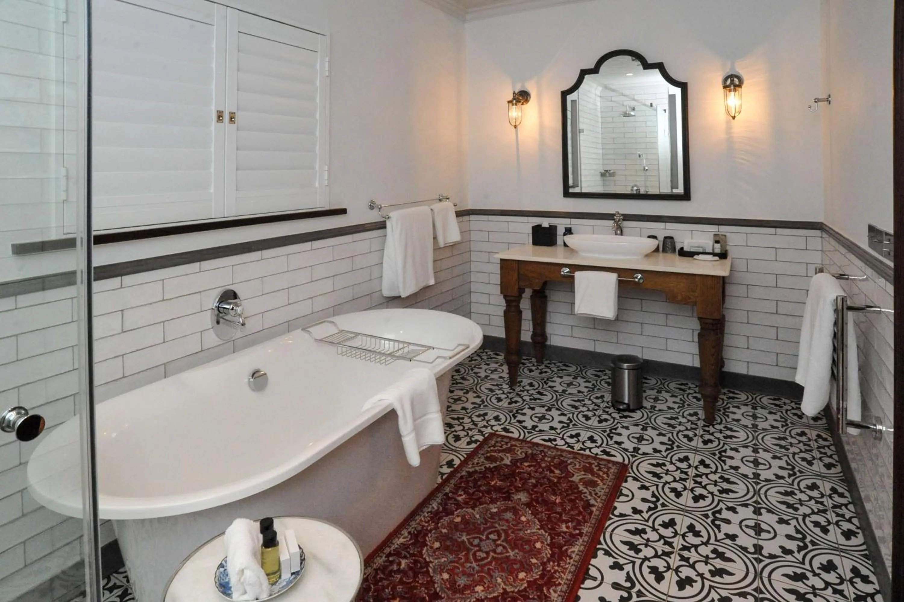 Bathroom in Southern Sun de Wagen