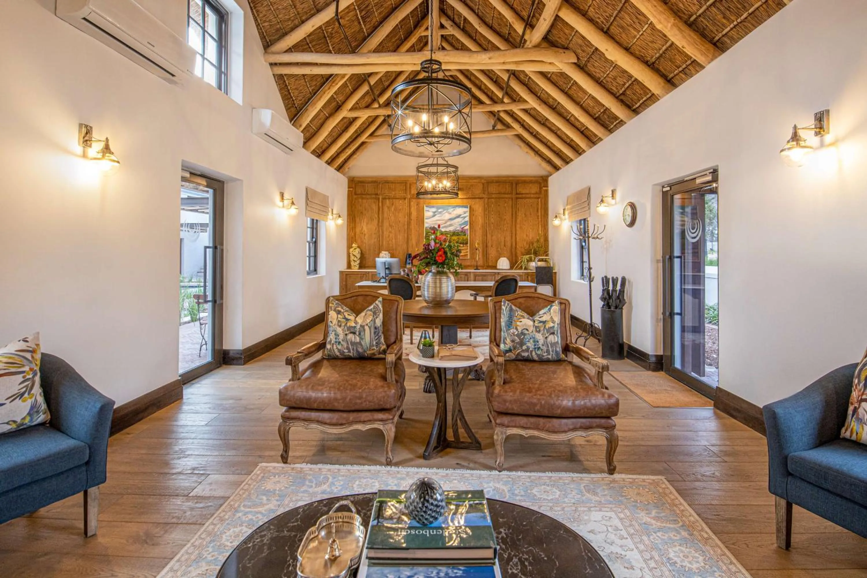 Lobby or reception in Southern Sun de Wagen