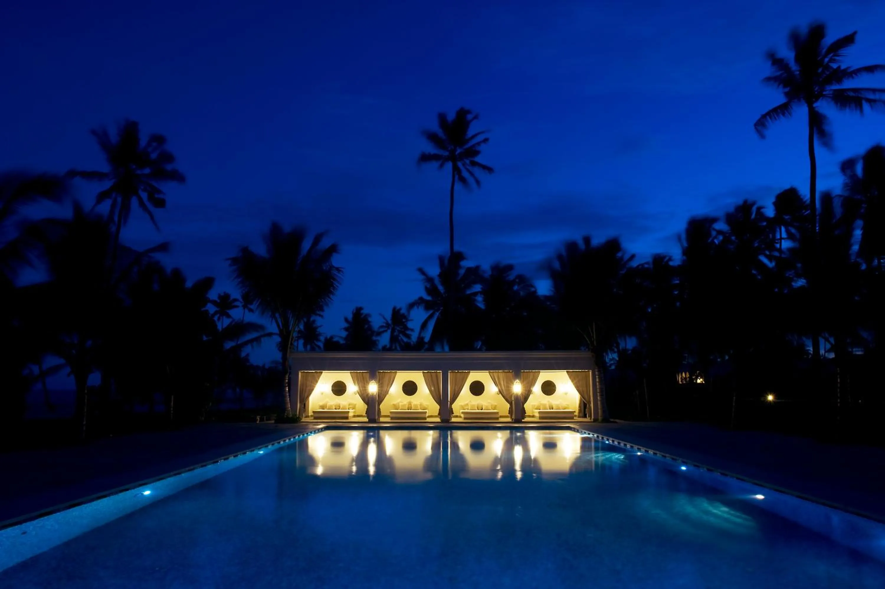 Night in Baraza Resort and Spa Zanzibar