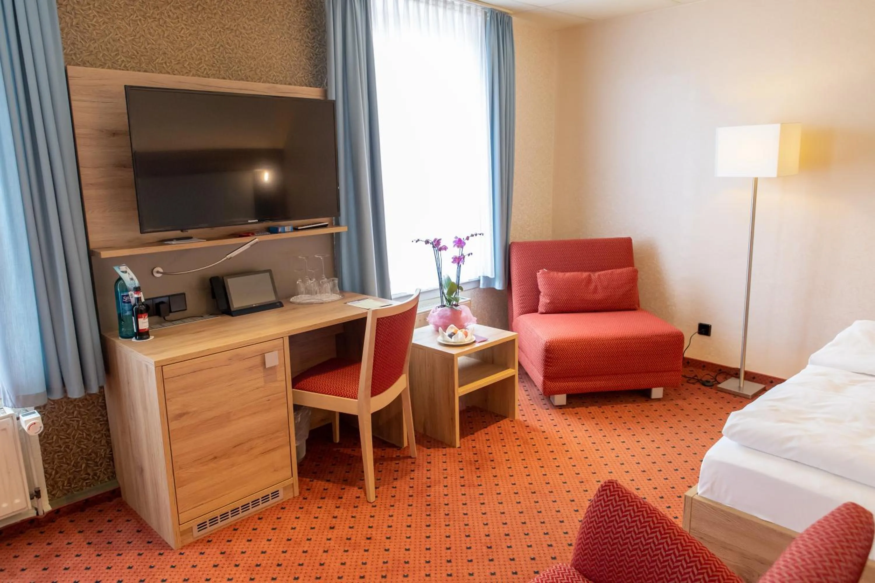 Bed in Flair Hotel Deutsches Haus