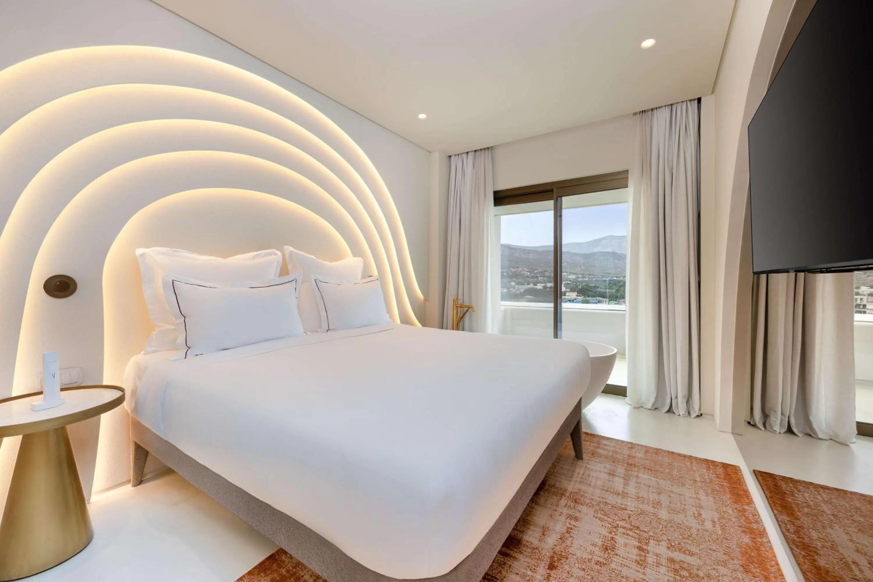 Photo of the whole room, Bed in Isla Brown Corinthia Resort & Spa, a member of Brown Hotels